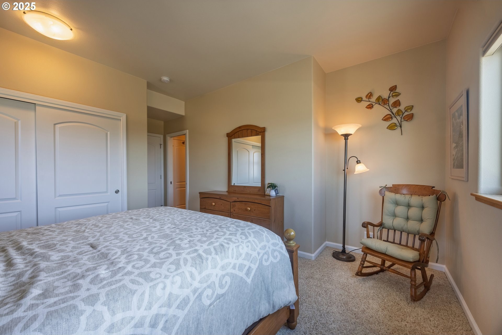 Lincoln City, Oregon, 97367, United States, 4 Bedrooms Bedrooms, ,3 BathroomsBathrooms,Residential,For Sale,1793948