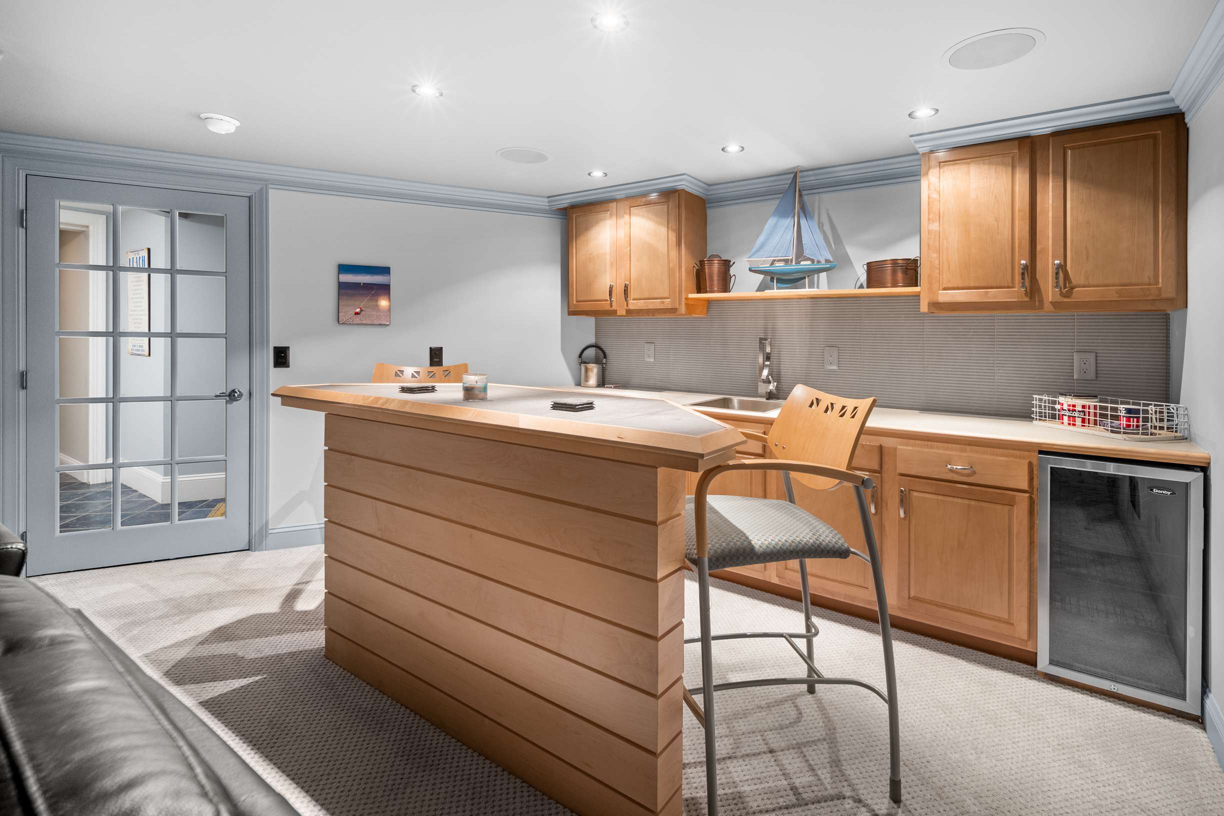  Elegant Estate Overlooking the Atlantic in Cape Neddick - 物件實景