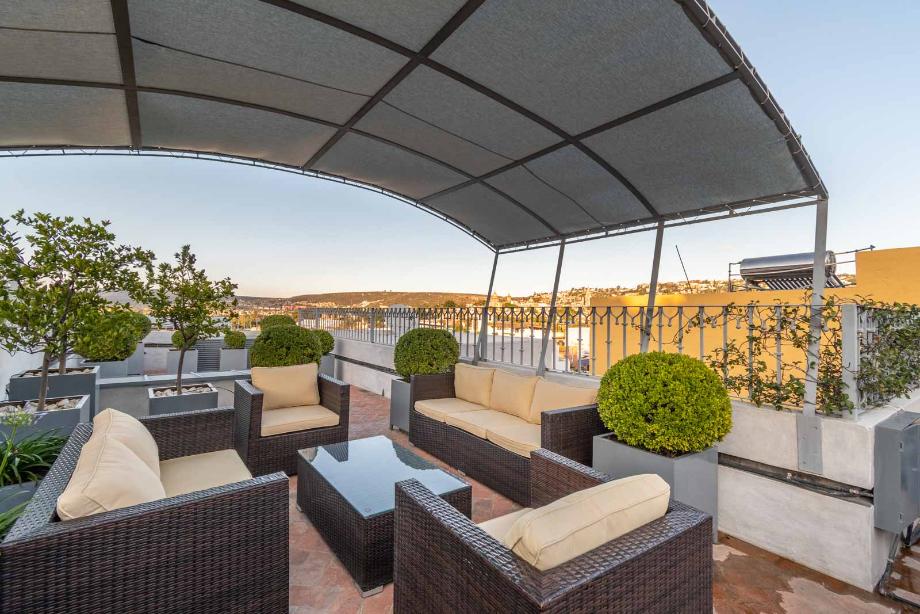 San Miguel de Allende, Guanajuato, 37750, Mexico, 2 Bedrooms Bedrooms, ,2 BathroomsBathrooms,Residential,For Sale,1991863