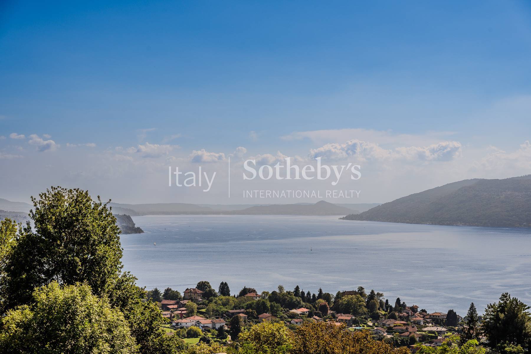  Villa with views of Lake Maggiore, swimming pool and spa area - 物件實景