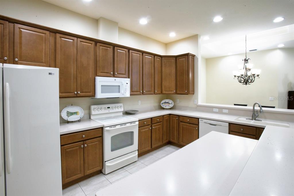 Bradenton, Florida, 34209, United States, 3 Bedrooms Bedrooms, ,2 BathroomsBathrooms,Residential,For Sale,1960540