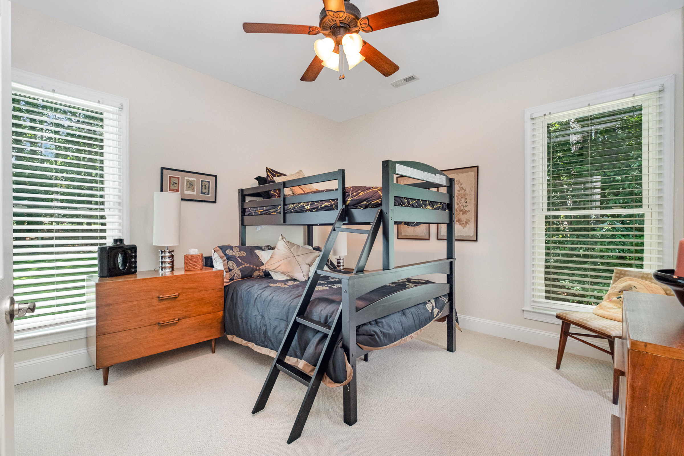 Mooresville, North Carolina, 28117, United States, 3 Bedrooms Bedrooms, ,4 BathroomsBathrooms,Residential,For Sale,1975714