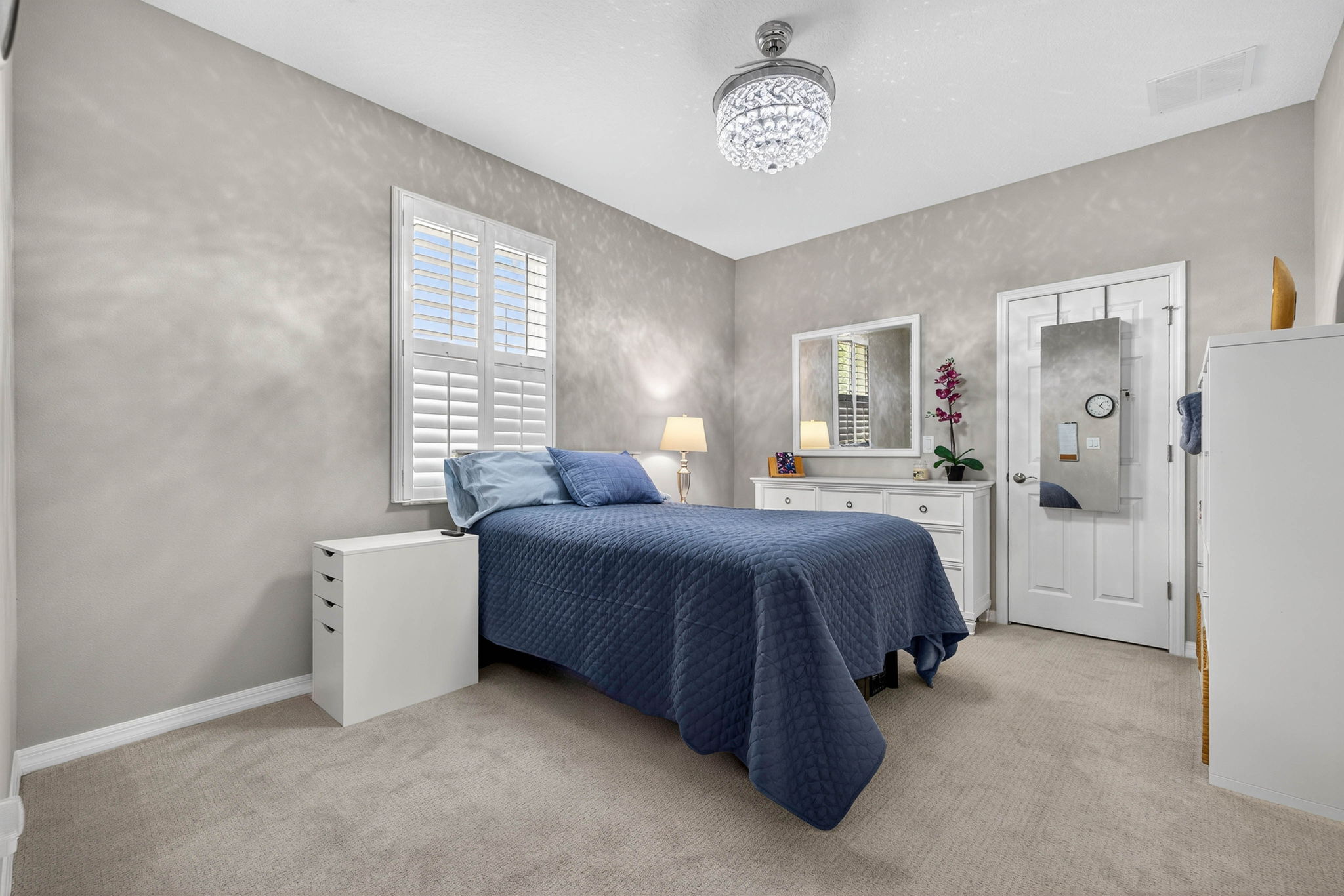 Land O Lakes, Florida, 34637, United States, 5 Bedrooms Bedrooms, ,3 BathroomsBathrooms,Residential,For Sale,1976107