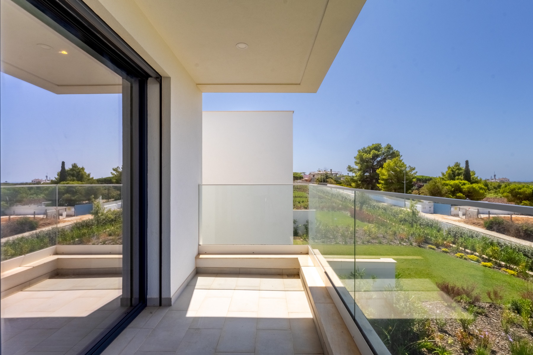  Semi-detached house, 2 bedrooms, for Sale - 物件實景