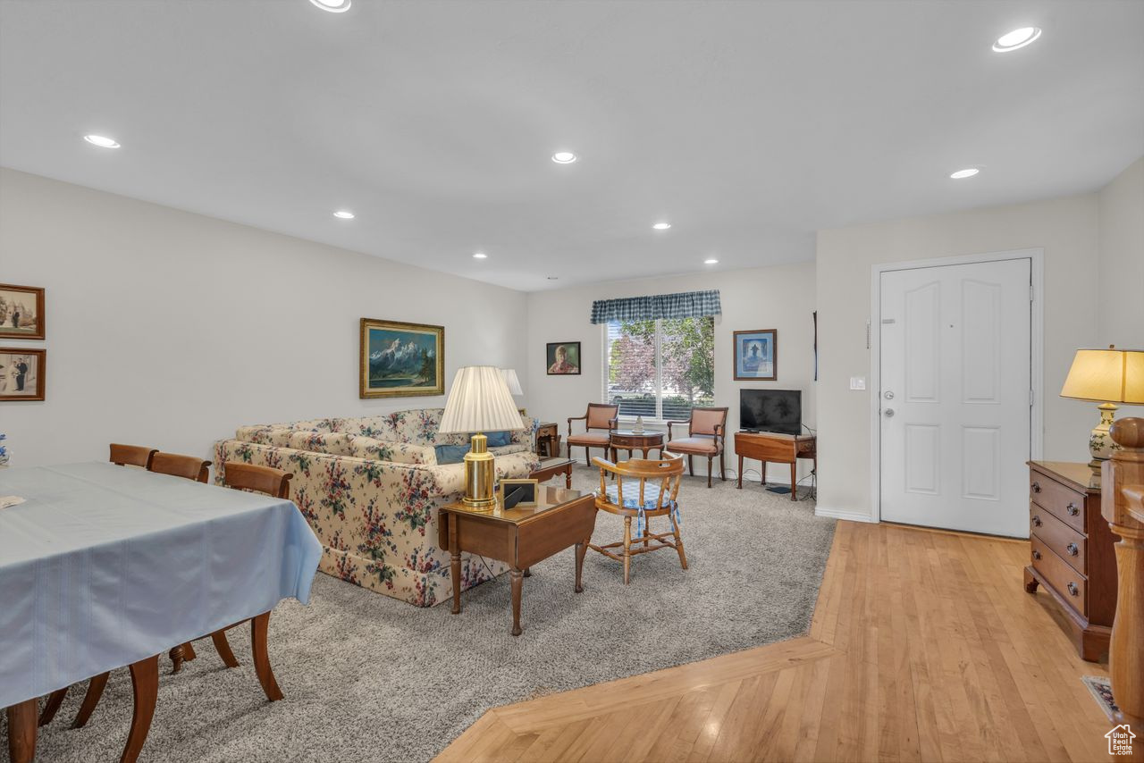 Herriman, Utah, 84096, United States, 3 Bedrooms Bedrooms, ,2 BathroomsBathrooms,Residential,For Sale,1902167