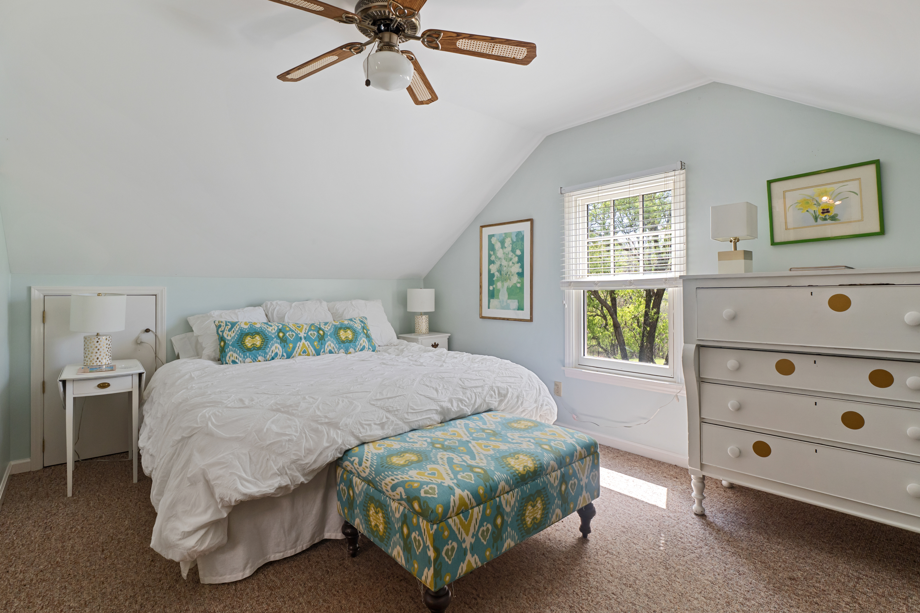  5614 Hot Springs Rd - 物件實景