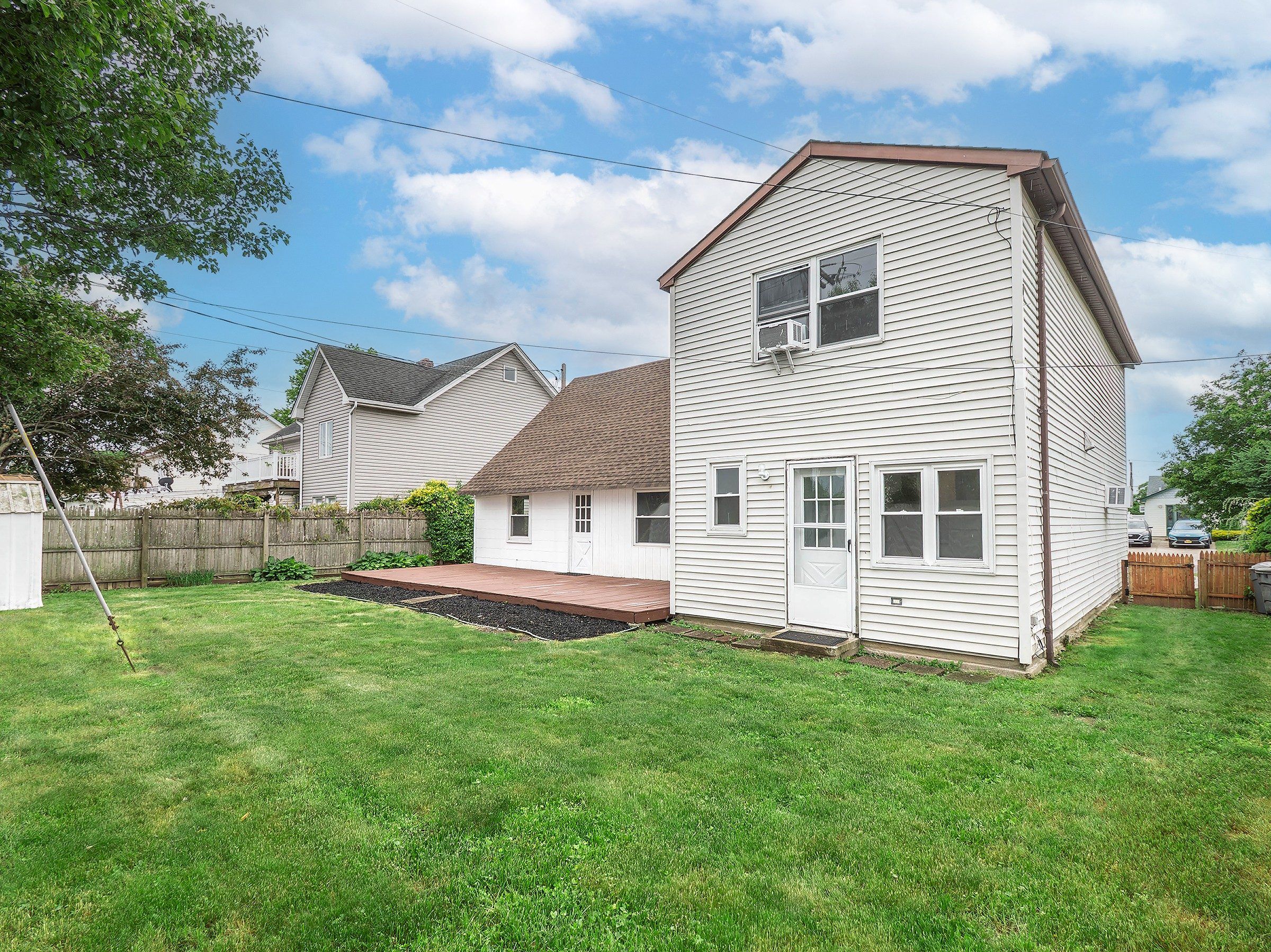  61 Kingfisher Road, Levittown, NY, 11756 - 物件實景