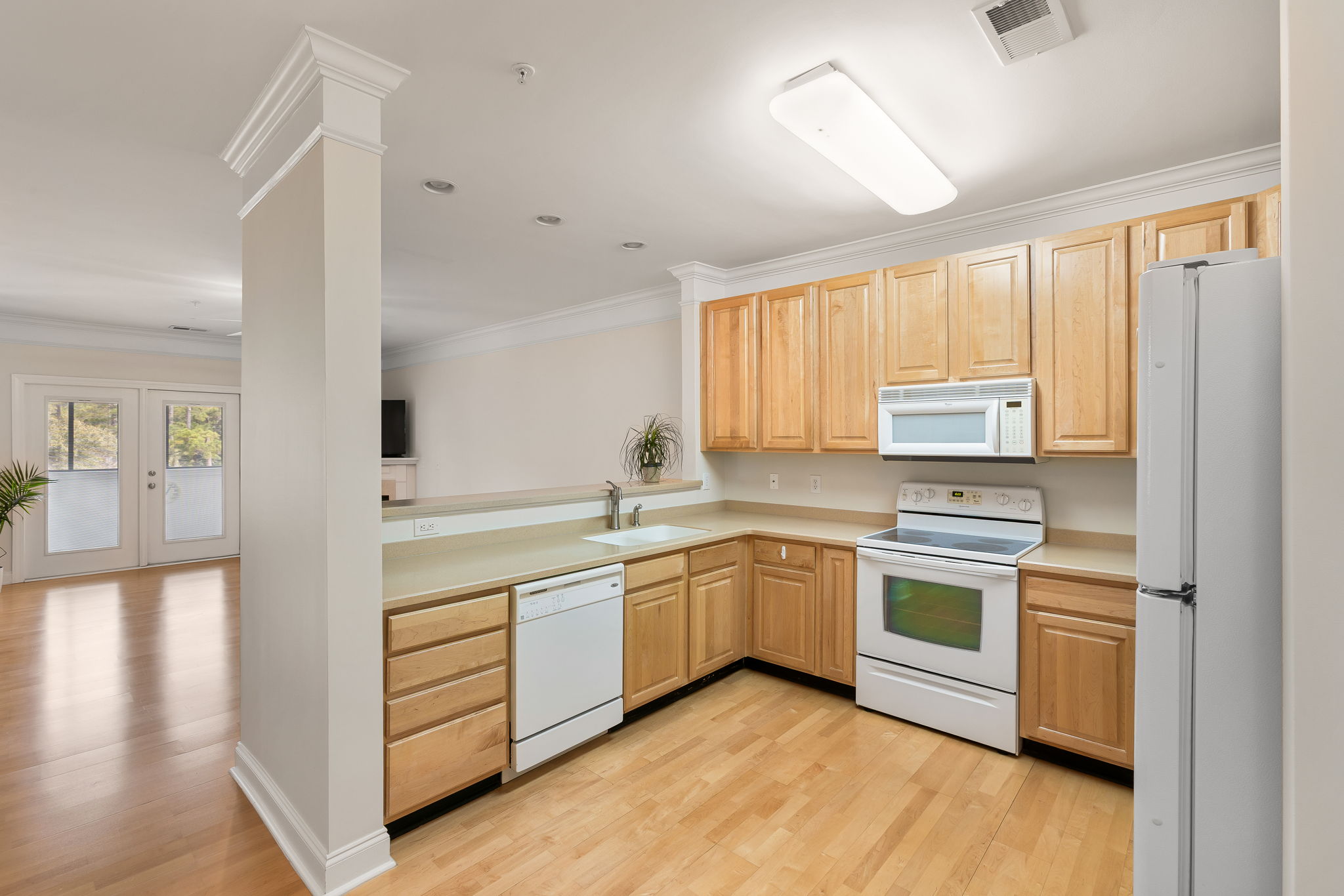  1025 Riverland Woods Place 818 - 物件實景