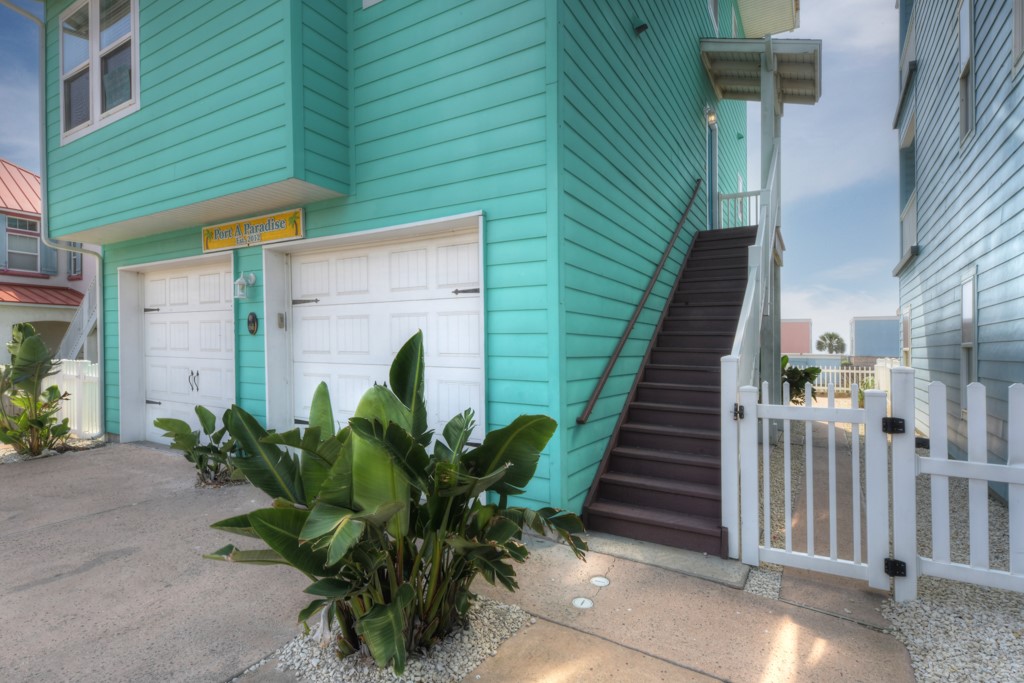 Port Aransas, Texas, 78373, United States, 4 Bedrooms Bedrooms, ,4 BathroomsBathrooms,Residential,For Sale,1837341