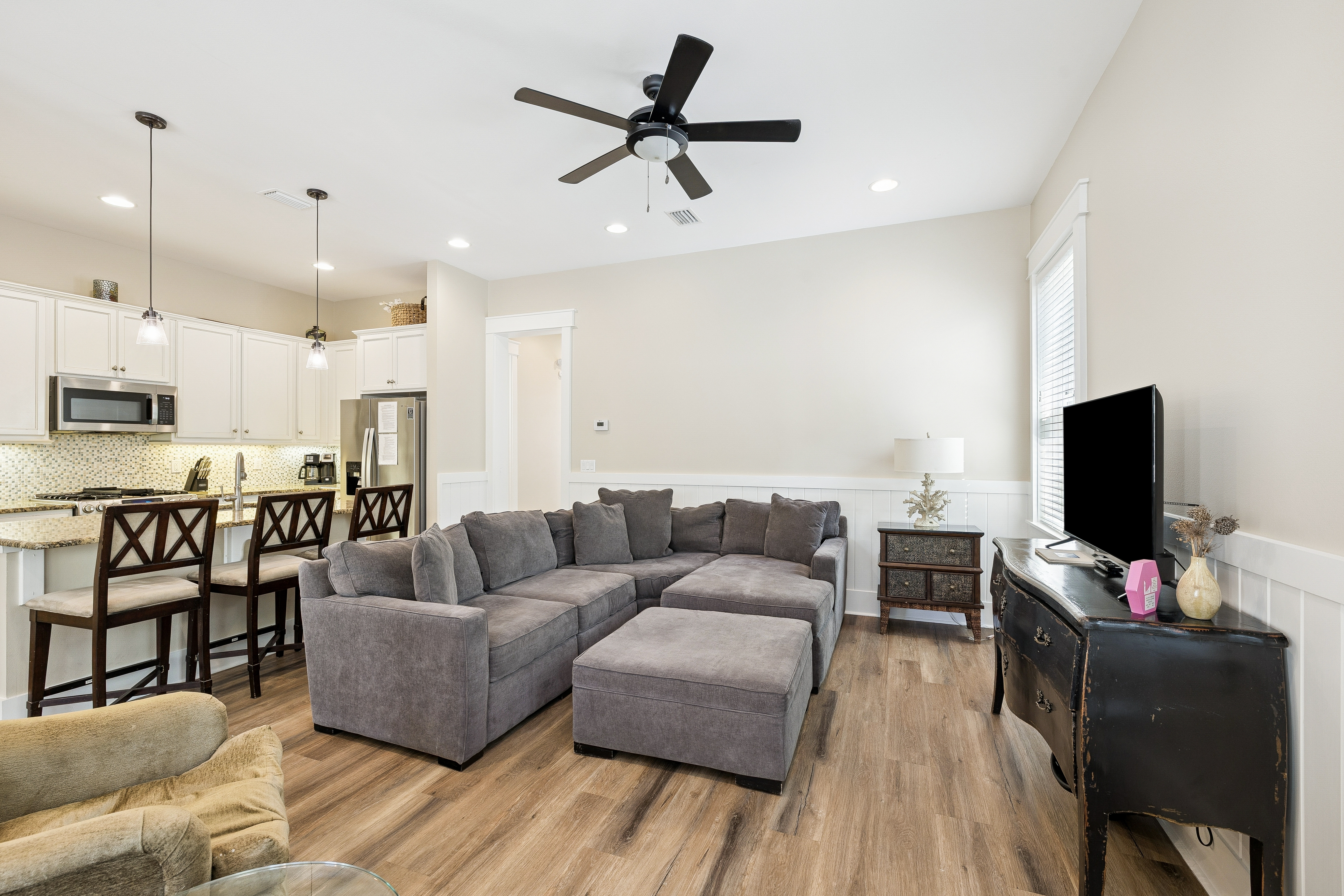  Turnkey NatureWalk Retreat with Two Owner