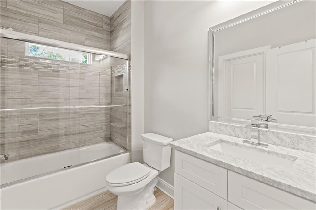Norcross, Georgia, 30071, United States, 5 Bedrooms Bedrooms, ,4 BathroomsBathrooms,Residential,For Sale,1879368