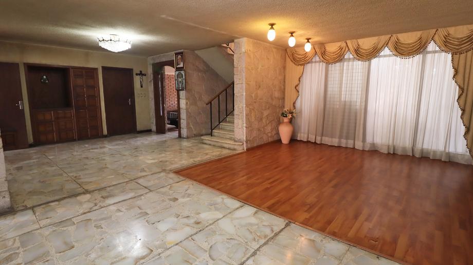 Morelia, Michoacán de Ocampo, 58020, Mexico, 6 Bedrooms Bedrooms, ,3 BathroomsBathrooms,Residential,For Sale,1807113