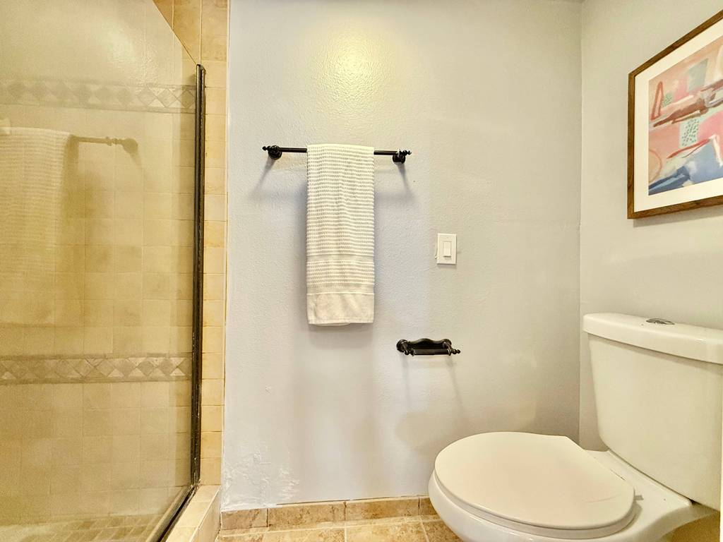 Long Beach, California, 90815, United States, 2 Bedrooms Bedrooms, ,2 BathroomsBathrooms,Residential,For Sale,1830564