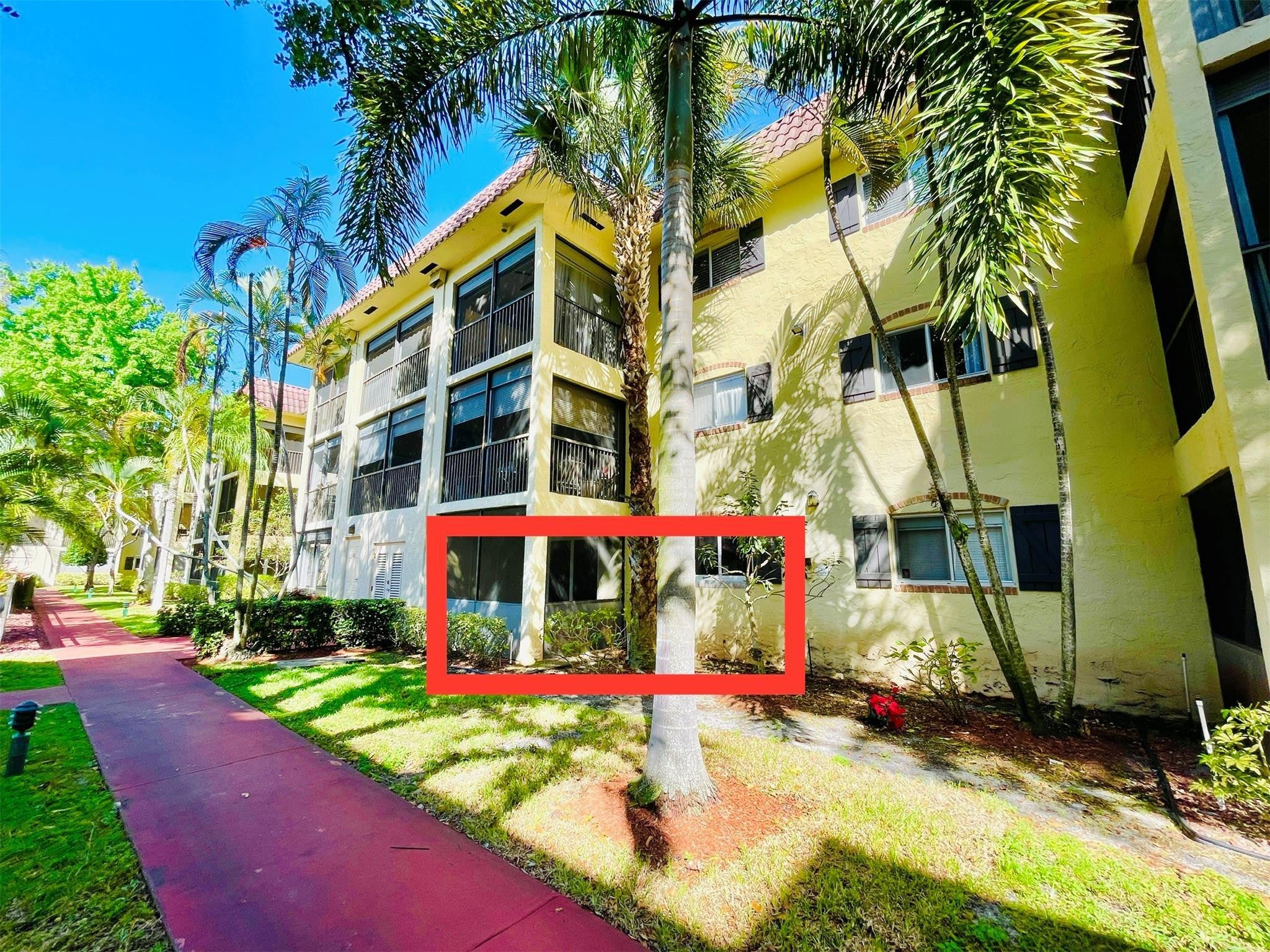 Cypress Rd, Pompano Beach, FL 33060