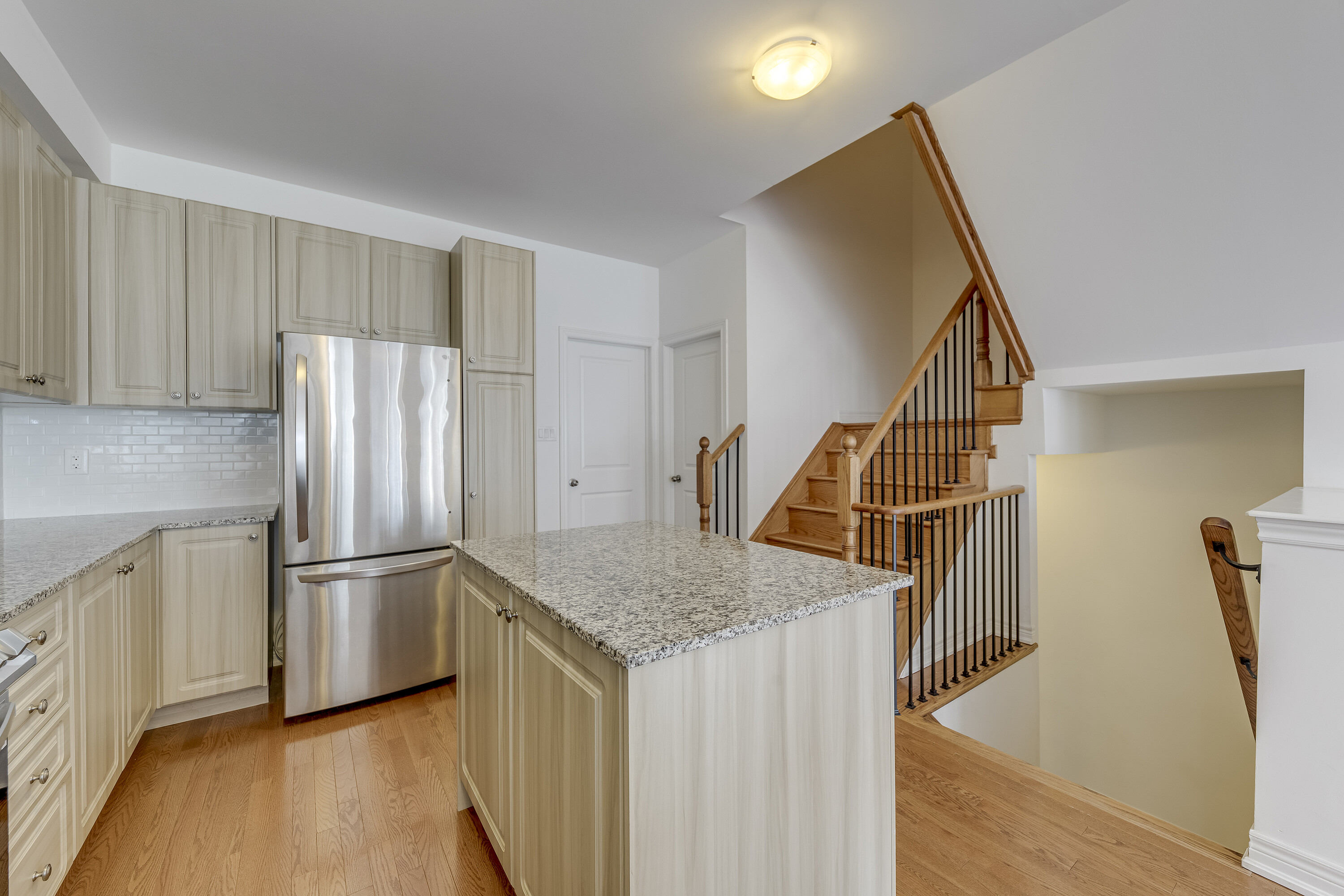  Modern 3-Storey Townhome - 物件實景