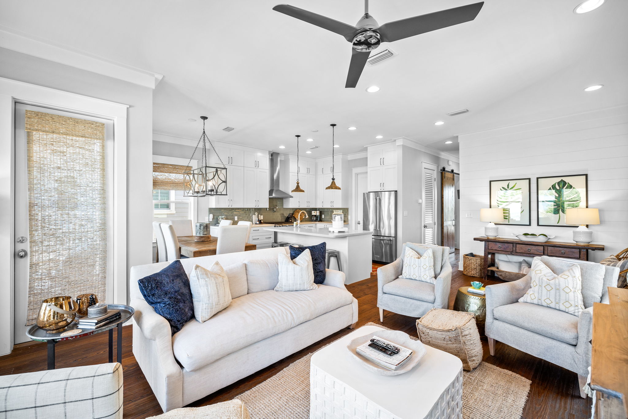  Updated Beach House Close To Beach And Enviable Amenities - 物件實景