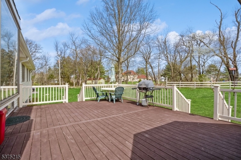 Raritan Twp., New Jersey, 08822, United States, 5 Bedrooms Bedrooms, ,3 BathroomsBathrooms,Residential,For Sale,1908572