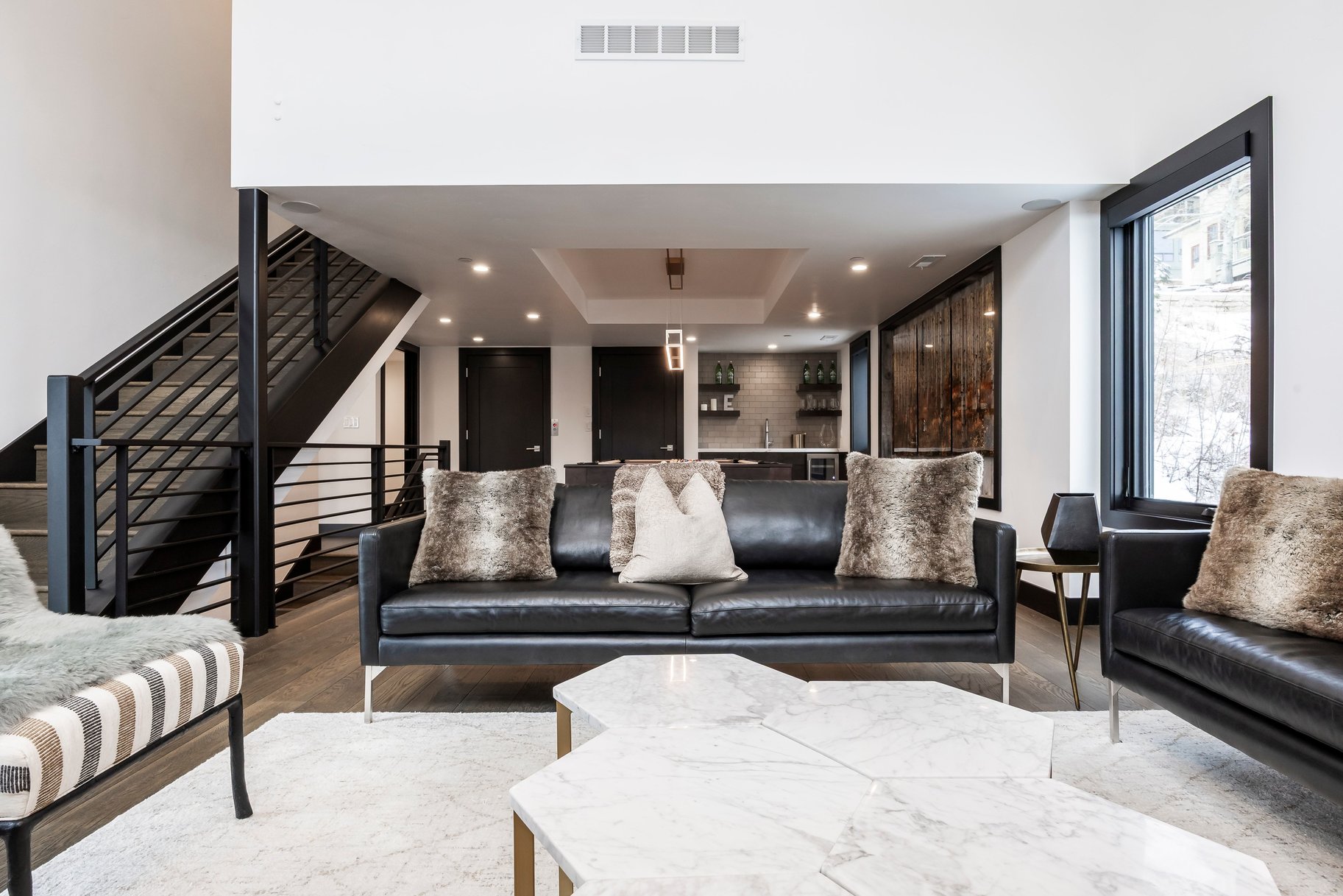  Luxury 5-Bedroom Old Town Home steps from Quit ’N Time Run - 物件實景