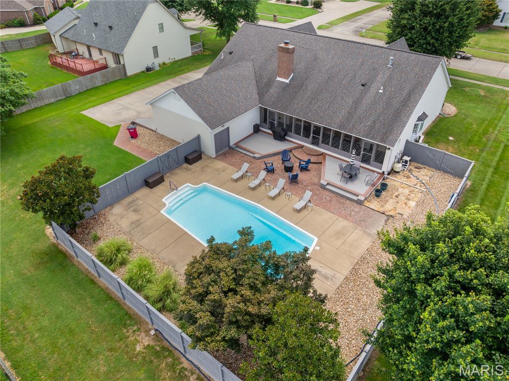 Sikeston, Missouri, 63801, United States, 3 Bedrooms Bedrooms, ,4 BathroomsBathrooms,Residential,For Sale,1927831