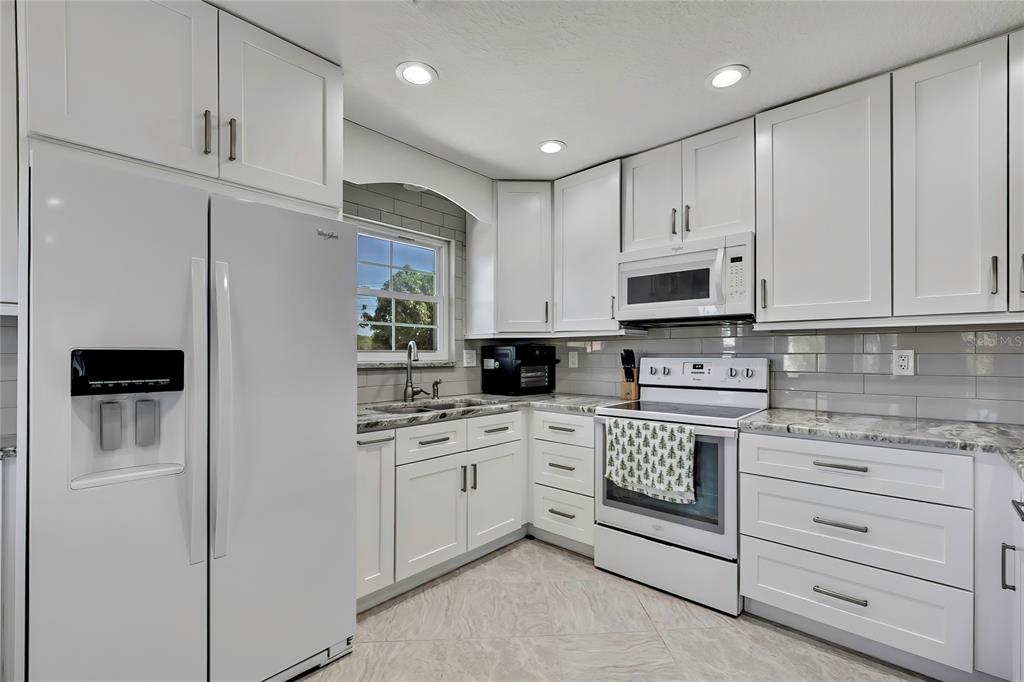 Hudson, Florida, 34667, United States, 3 Bedrooms Bedrooms, ,3 BathroomsBathrooms,Residential,For Sale,1989714