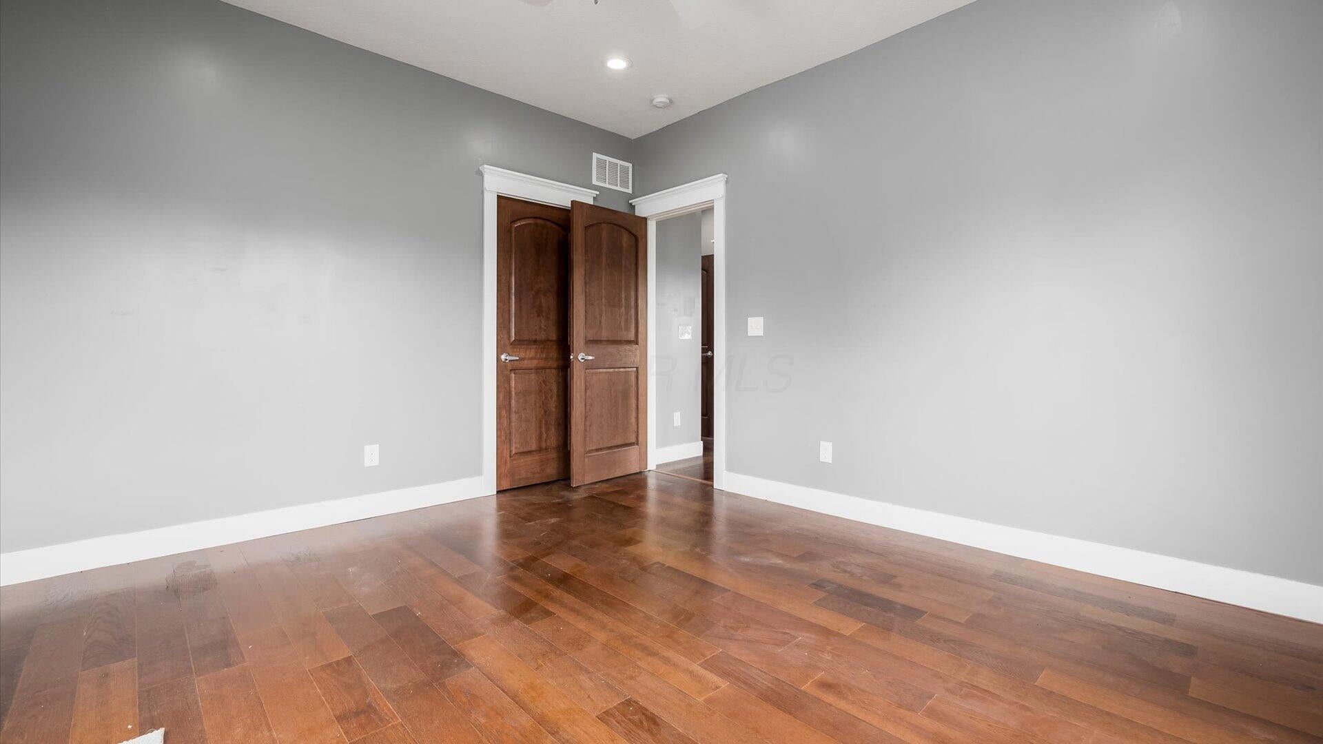 Mount Vernon, Ohio, 43050, United States, 4 Bedrooms Bedrooms, ,3 BathroomsBathrooms,Residential,For Sale,1977860