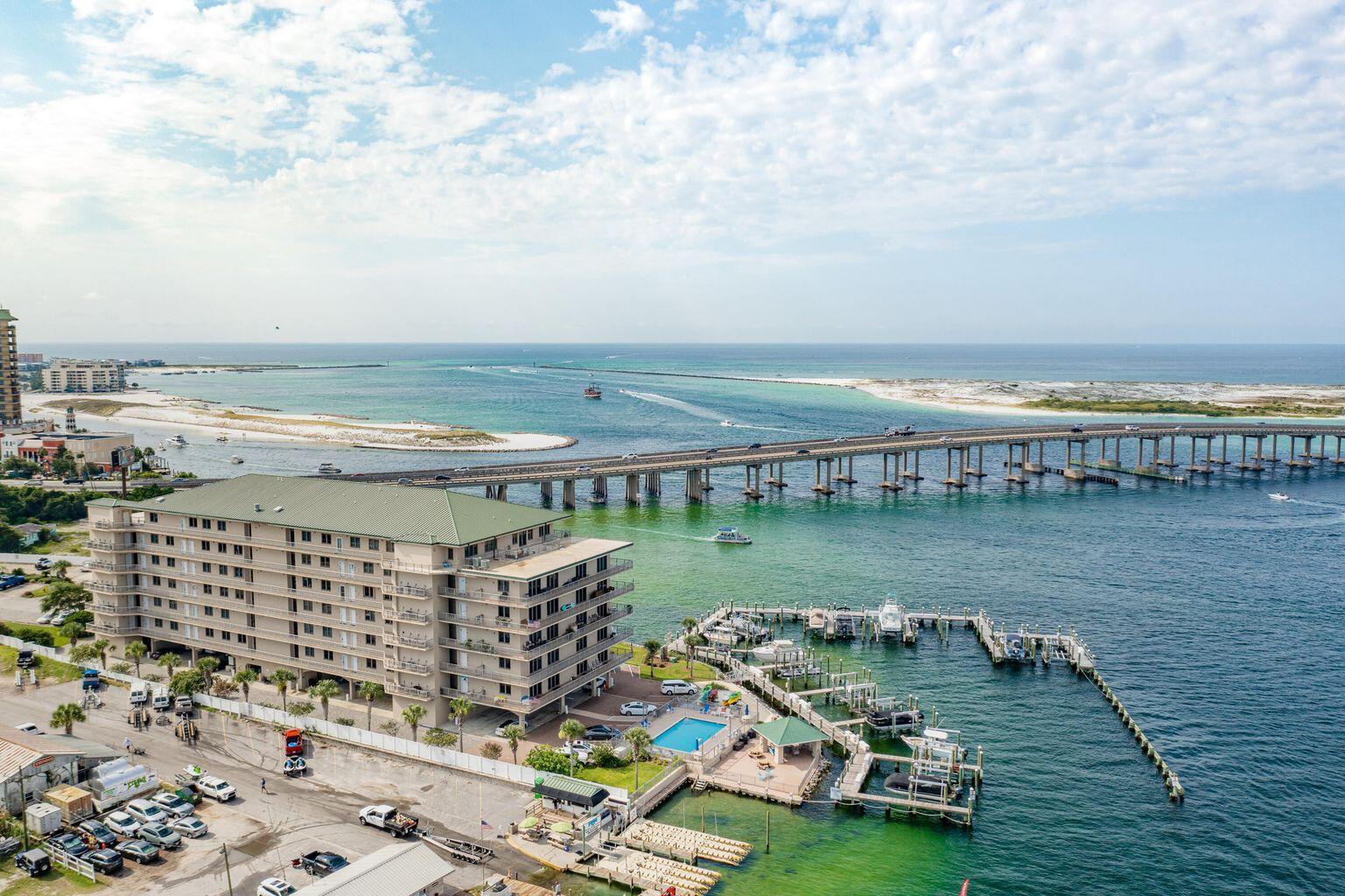 Destin, Florida, 32541, United States, 4 Bedrooms Bedrooms, ,4 BathroomsBathrooms,Residential,For Sale,1977967