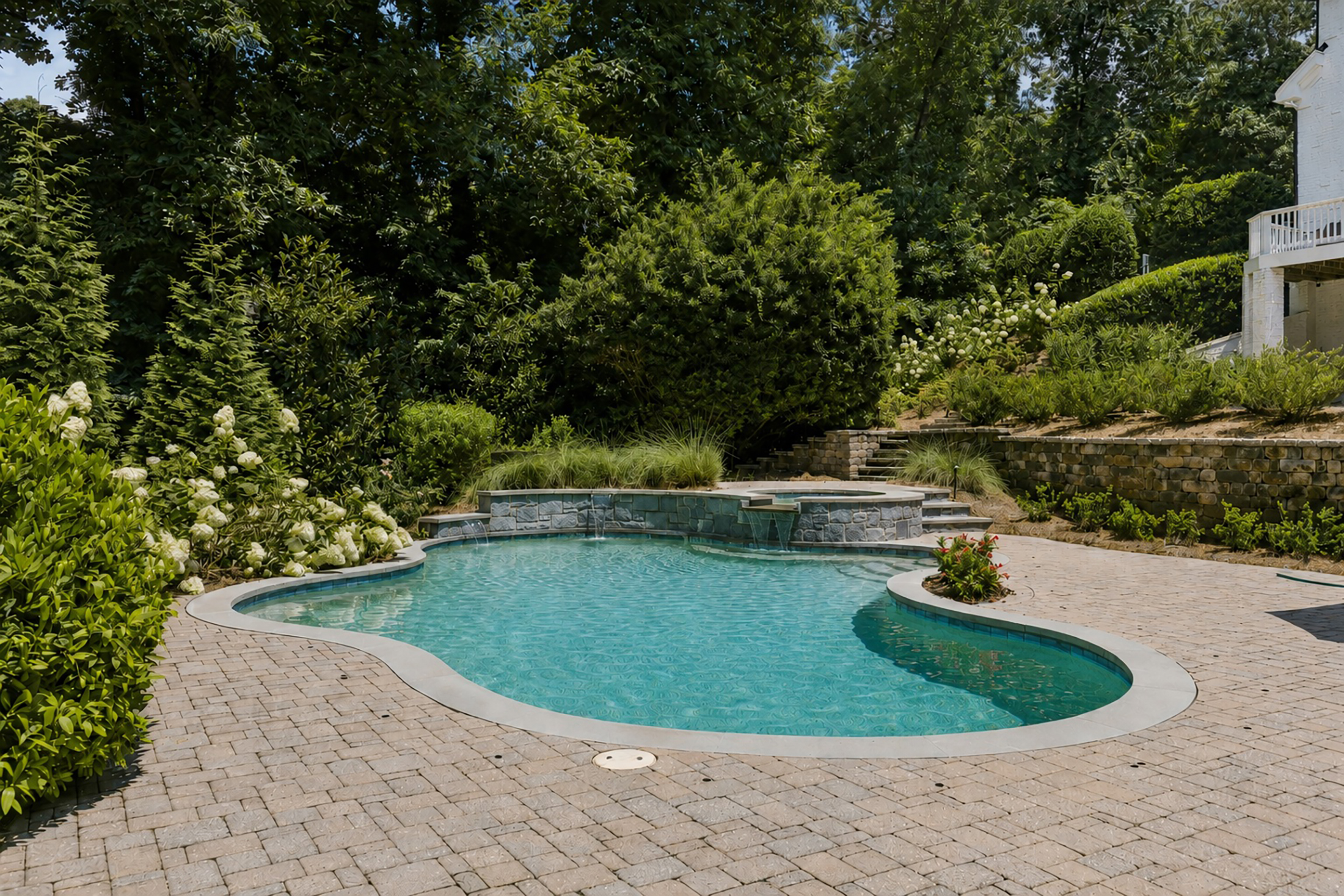  Private, Thoughtfully Renovated Sandy Springs Estate - 物件實景