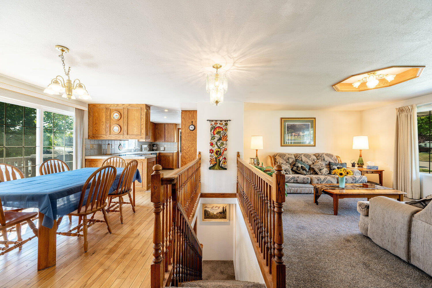 Sheridan, Wyoming, 82801, United States, 3 Bedrooms Bedrooms, ,3 BathroomsBathrooms,Residential,For Sale,1939010