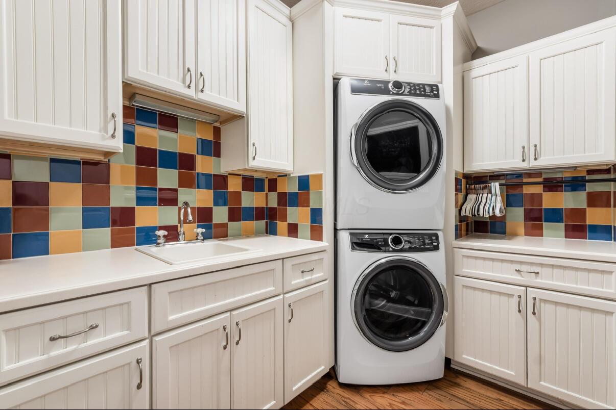 Galena, Ohio, 43021, United States, 4 Bedrooms Bedrooms, ,4 BathroomsBathrooms,Residential,For Sale,1995560