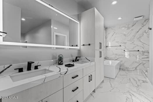 Wickenburg, Arizona, 85390, United States, 3 Bedrooms Bedrooms, ,3 BathroomsBathrooms,Residential,For Sale,1985704