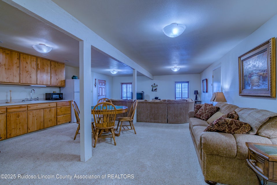 Ruidoso, New Mexico, 88345, United States, 3 Bedrooms Bedrooms, ,3 BathroomsBathrooms,Residential,For Sale,1977803