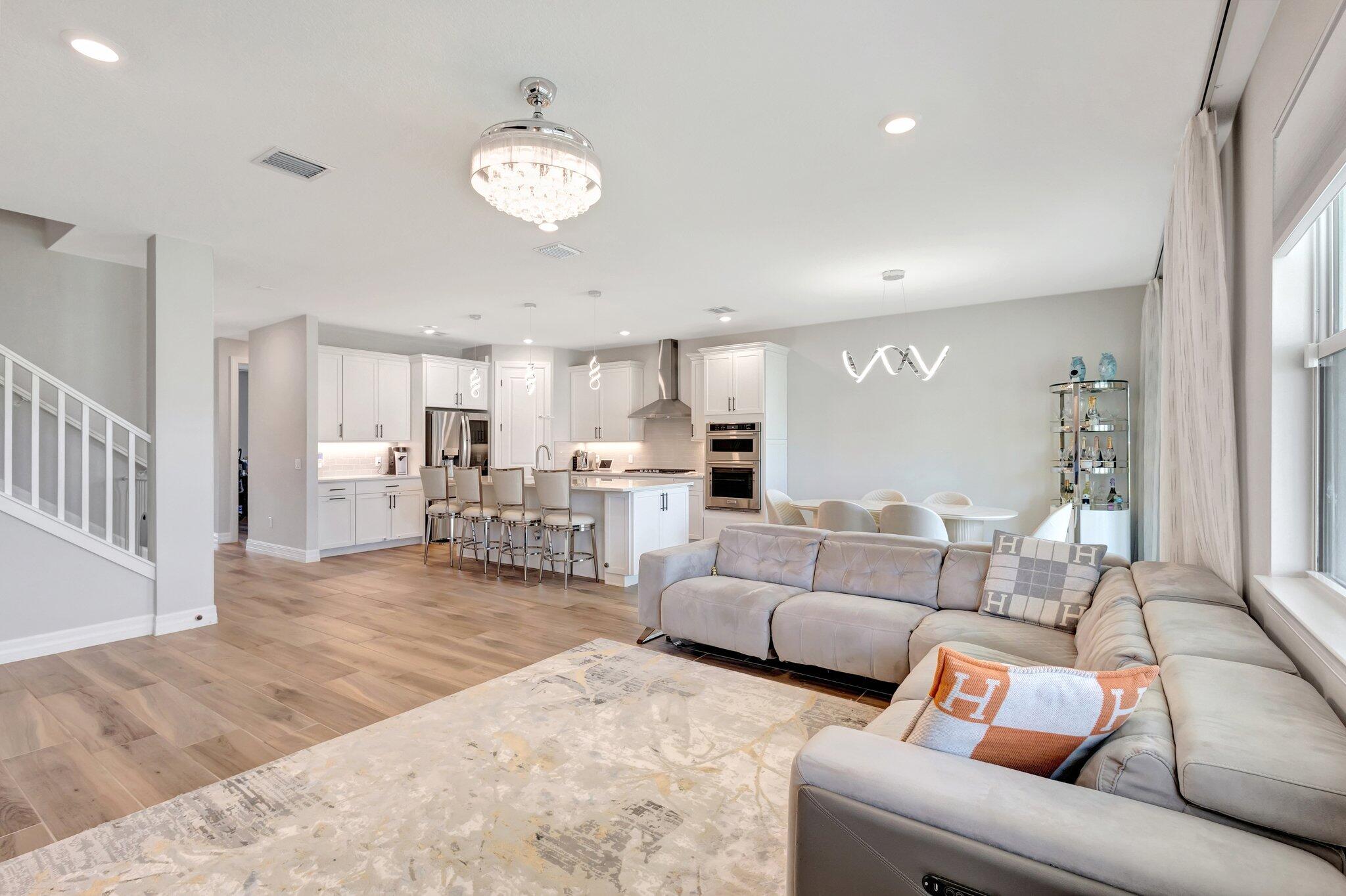 Lake Worth, Florida, 33467, United States, 5 Bedrooms Bedrooms, ,3 BathroomsBathrooms,Residential,For Sale,1838000