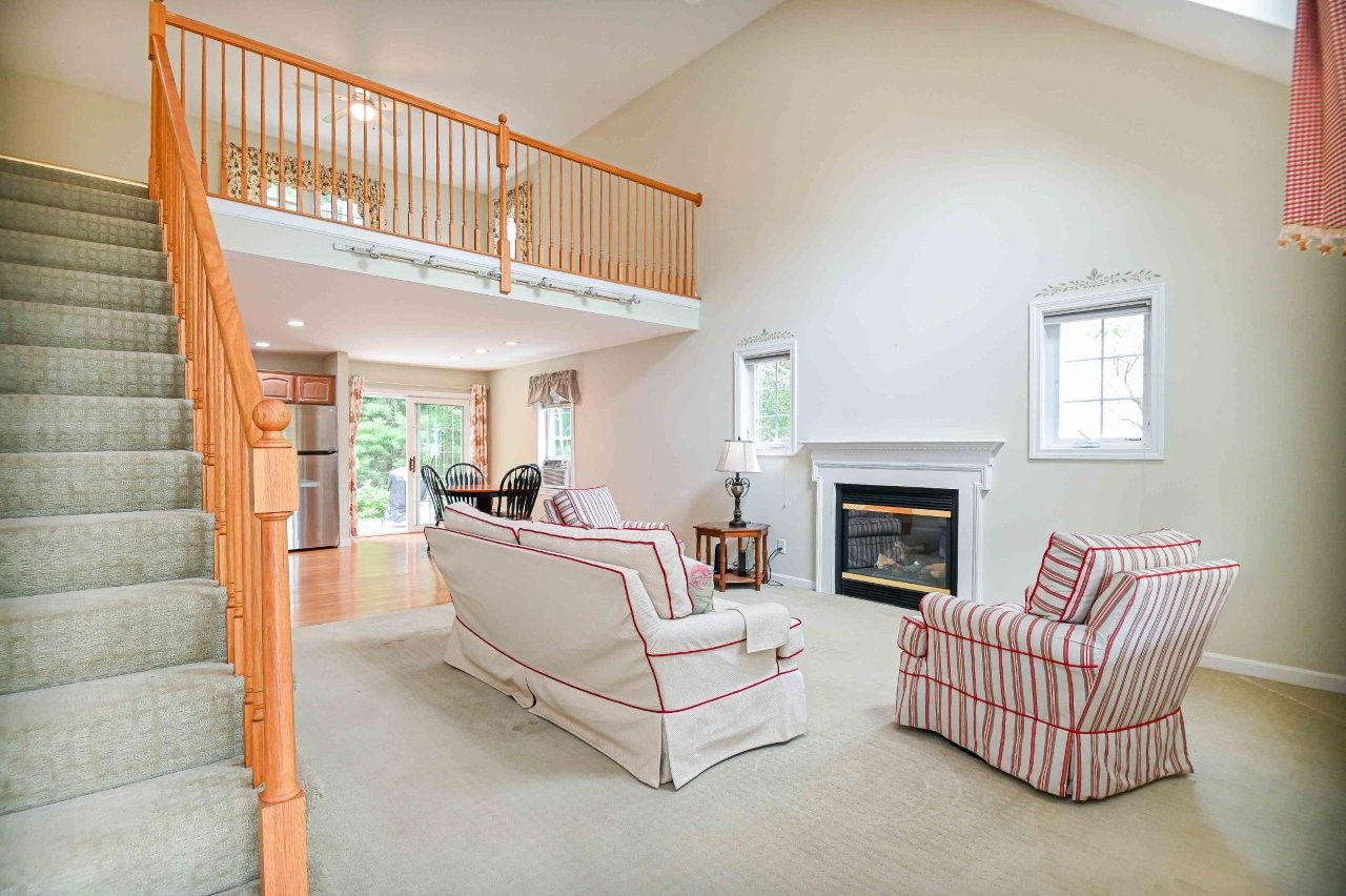 York, Maine, 03909, United States, 2 Bedrooms Bedrooms, ,2 BathroomsBathrooms,Residential,For Sale,1896893