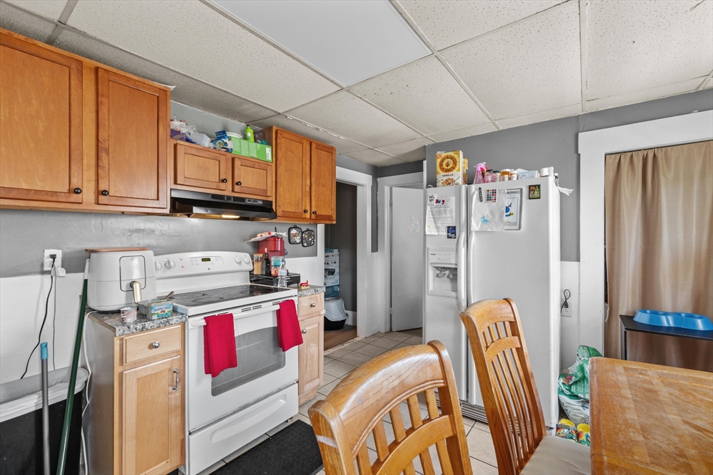 Fitchburg, Massachusetts, 01420, United States, 9 Bedrooms Bedrooms, ,3 BathroomsBathrooms,Residential,For Sale,1927899
