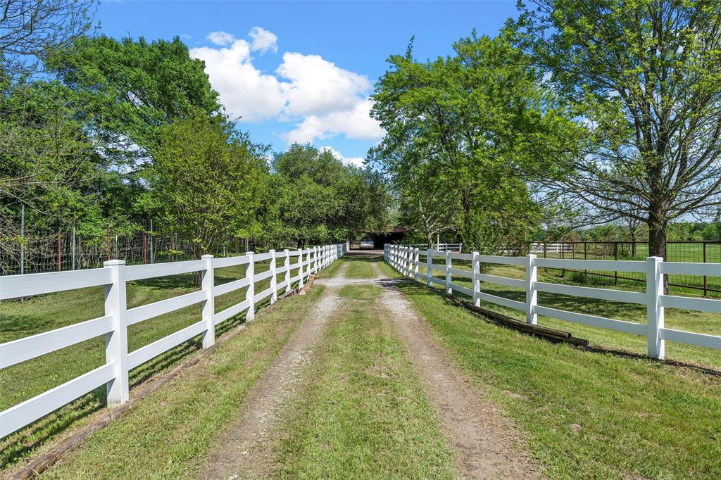 Mexia, Texas, 76667, United States, 3 Bedrooms Bedrooms, ,2 BathroomsBathrooms,Residential,For Sale,1770816