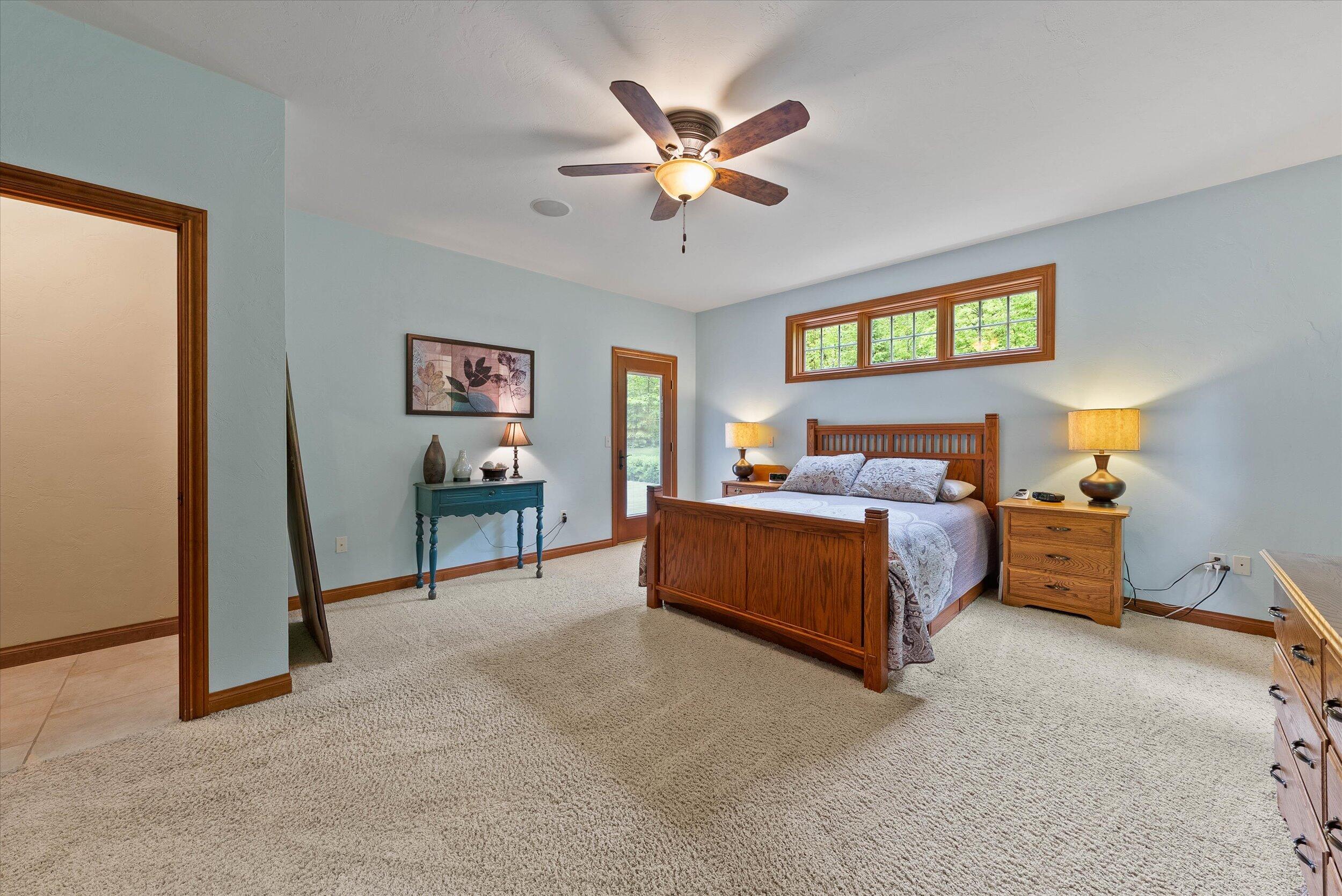West Bend, Wisconsin, 53095, United States, 4 Bedrooms Bedrooms, ,4 BathroomsBathrooms,Residential,For Sale,1847652