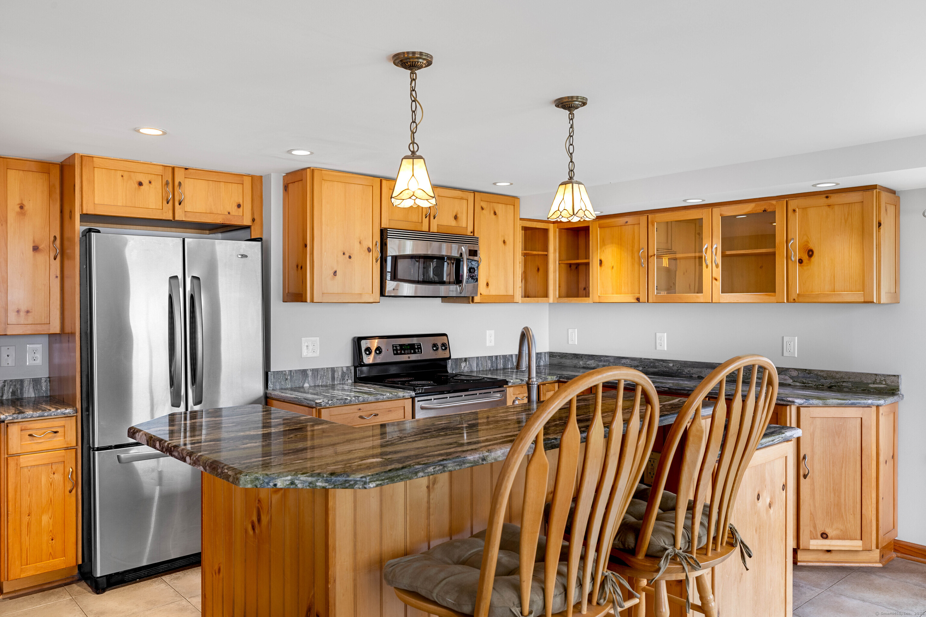 Westbrook, Connecticut, 06498, United States, 3 Bedrooms Bedrooms, ,2 BathroomsBathrooms,Residential,For Sale,1910769