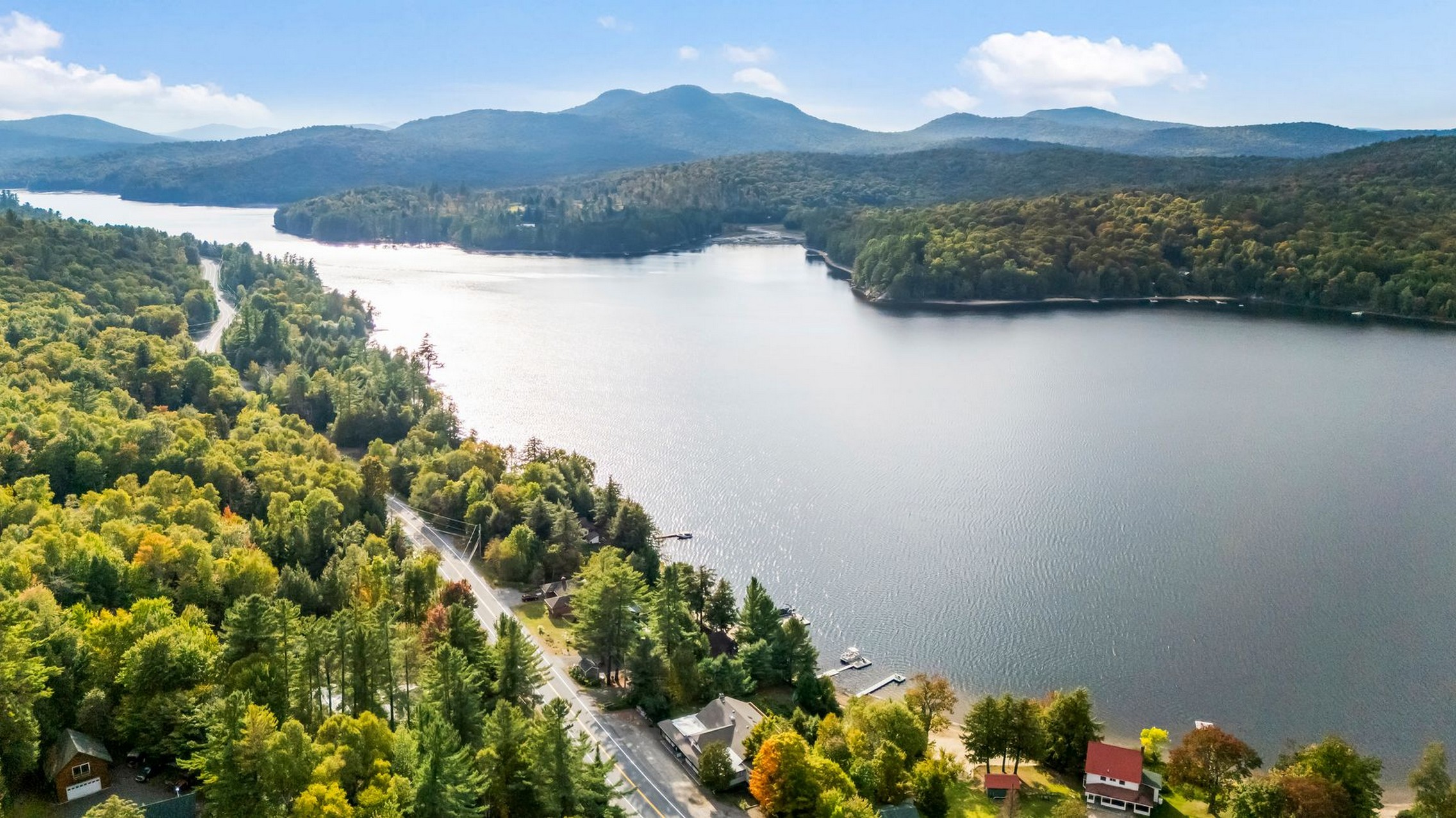  Adirondack Escape on Long Lake - 物件實景