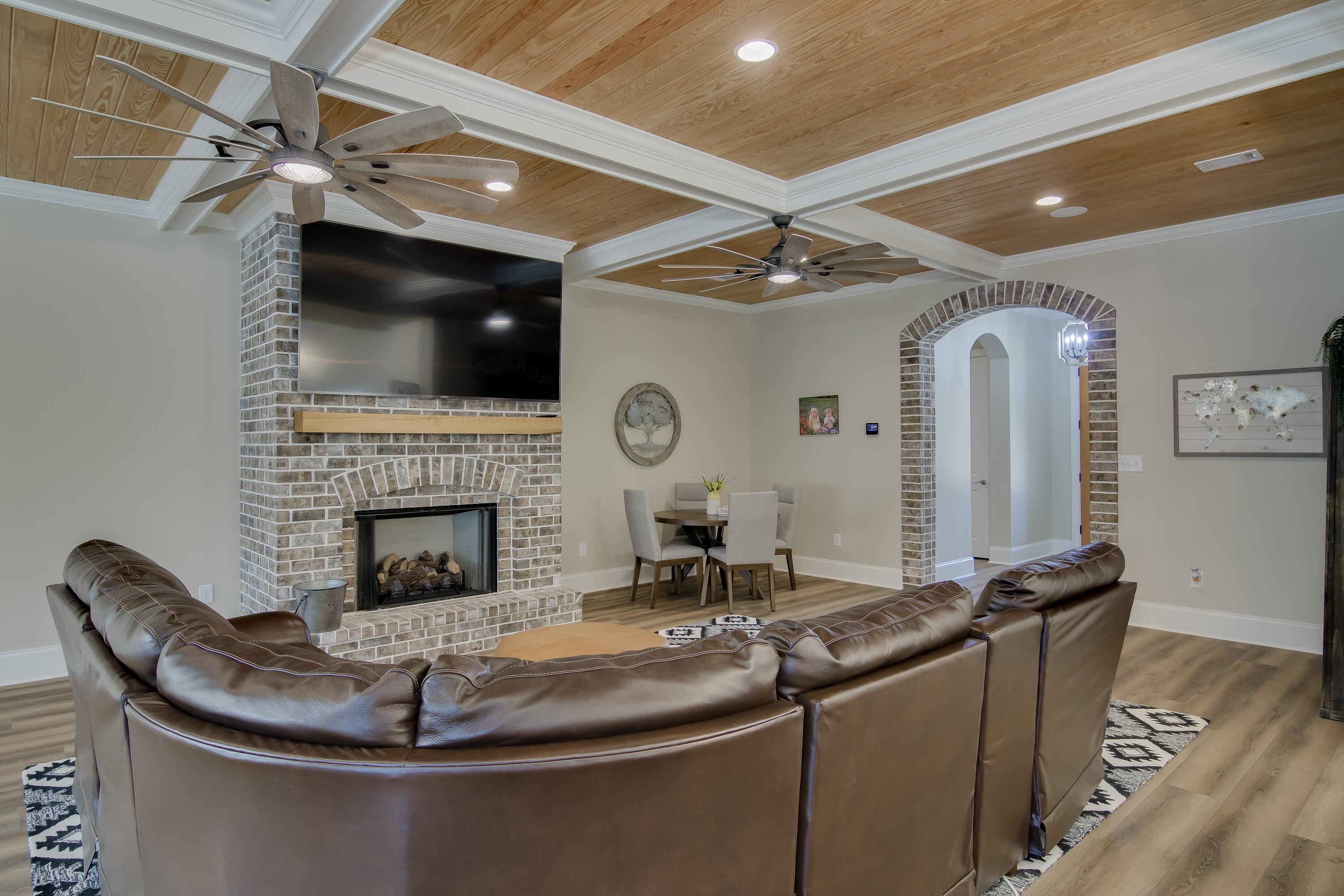 Appling, Georgia, 30802, United States, 3 Bedrooms Bedrooms, ,4 BathroomsBathrooms,Residential,For Sale,1779291