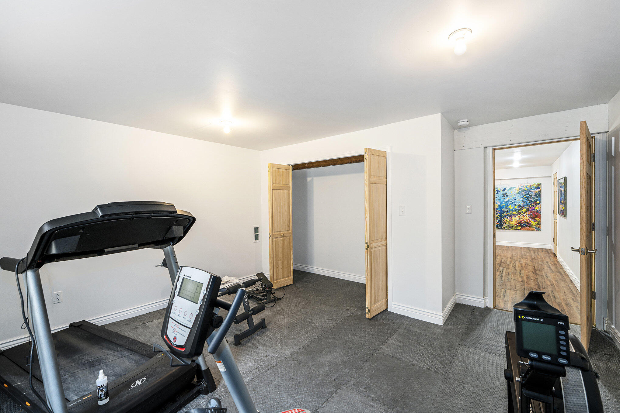 La Porte, Indiana, 46350, United States, 3 Bedrooms Bedrooms, ,3 BathroomsBathrooms,Residential,For Sale,1990214