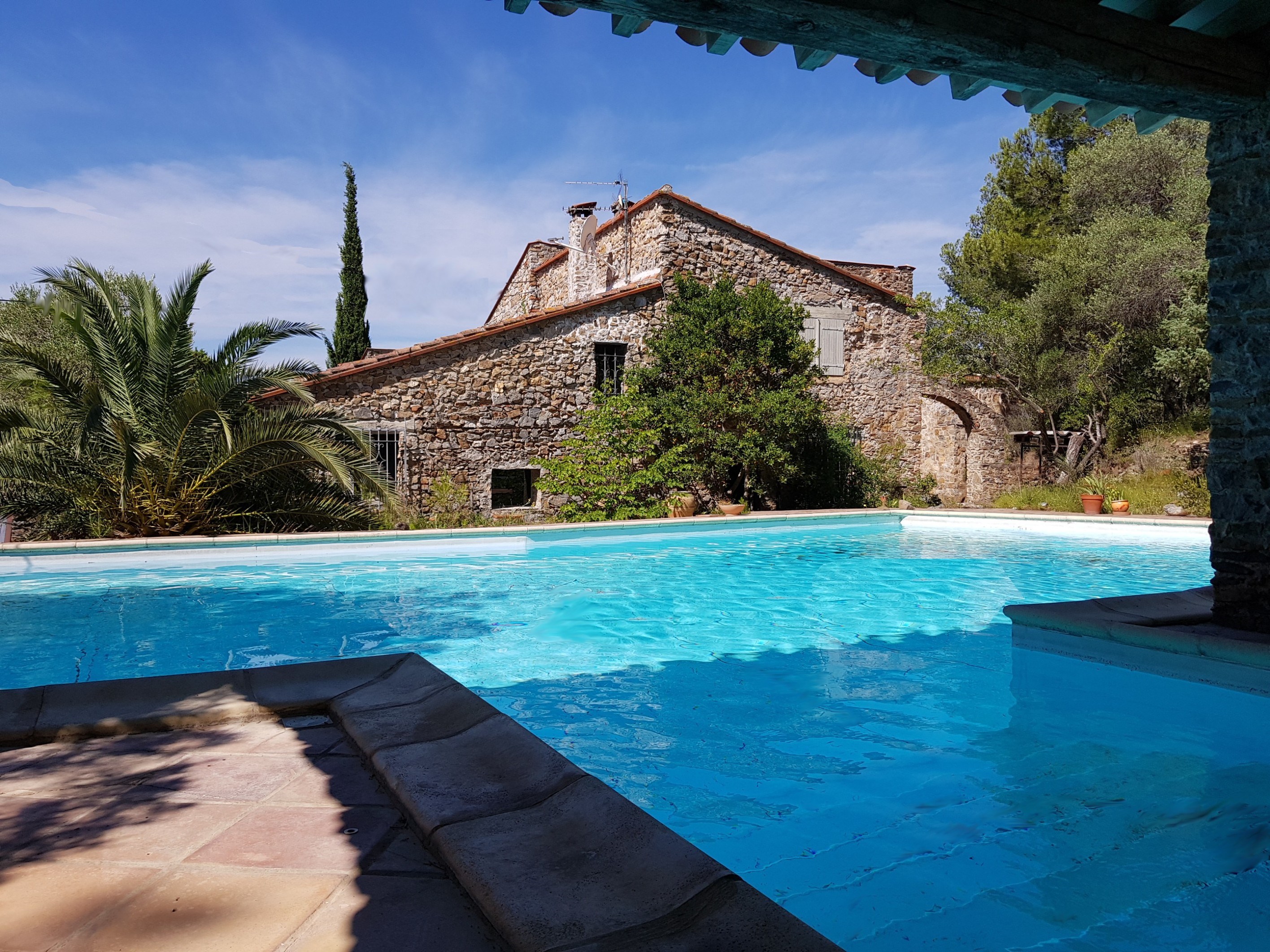  Catalan-Style Farmhouse – 240sq.m on 2hect, clos to amneties - 物件實景