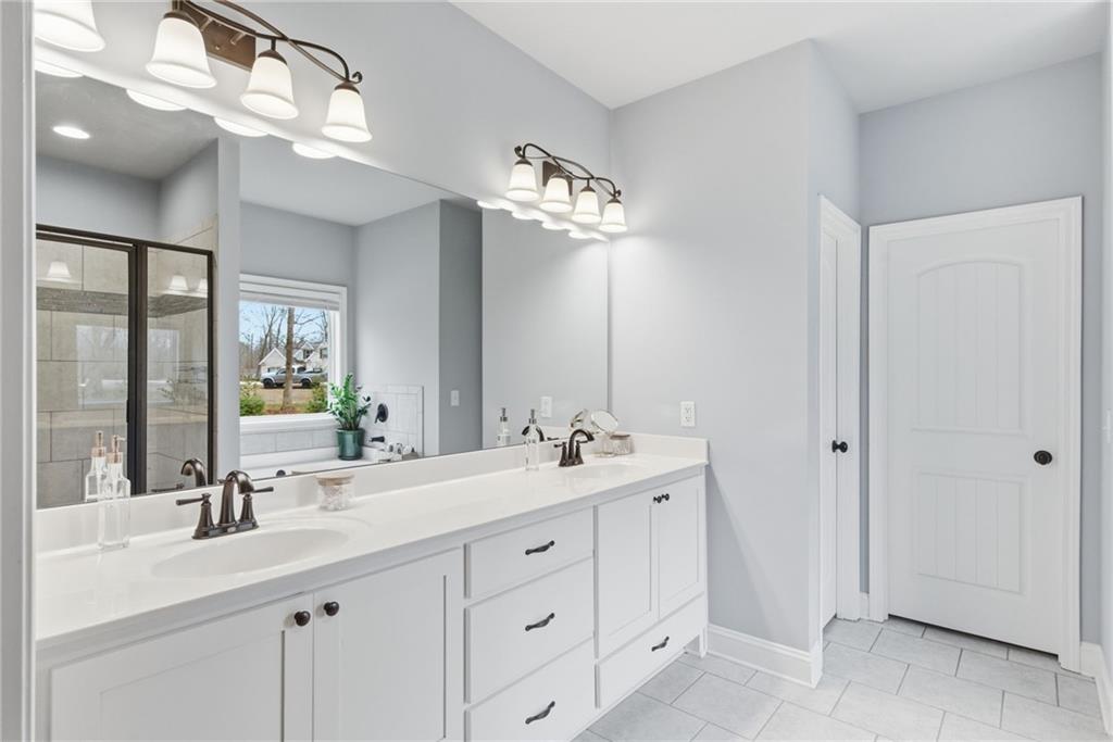Jefferson, Georgia, 30549, United States, 4 Bedrooms Bedrooms, ,5 BathroomsBathrooms,Residential,For Sale,2023119
