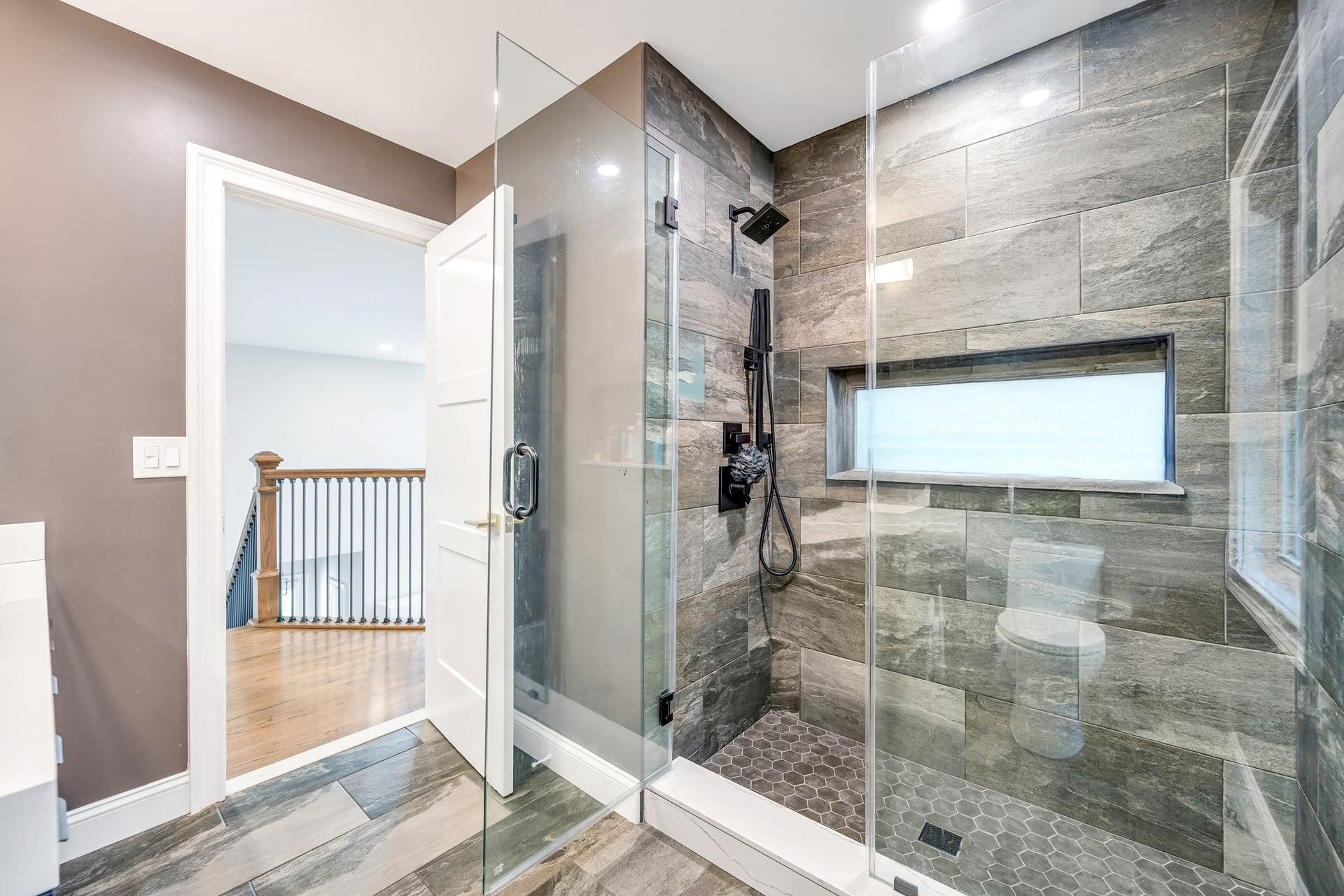 South Setauket, New York, 11720, United States, 3 Bedrooms Bedrooms, ,3 BathroomsBathrooms,Residential,For Sale,1892915