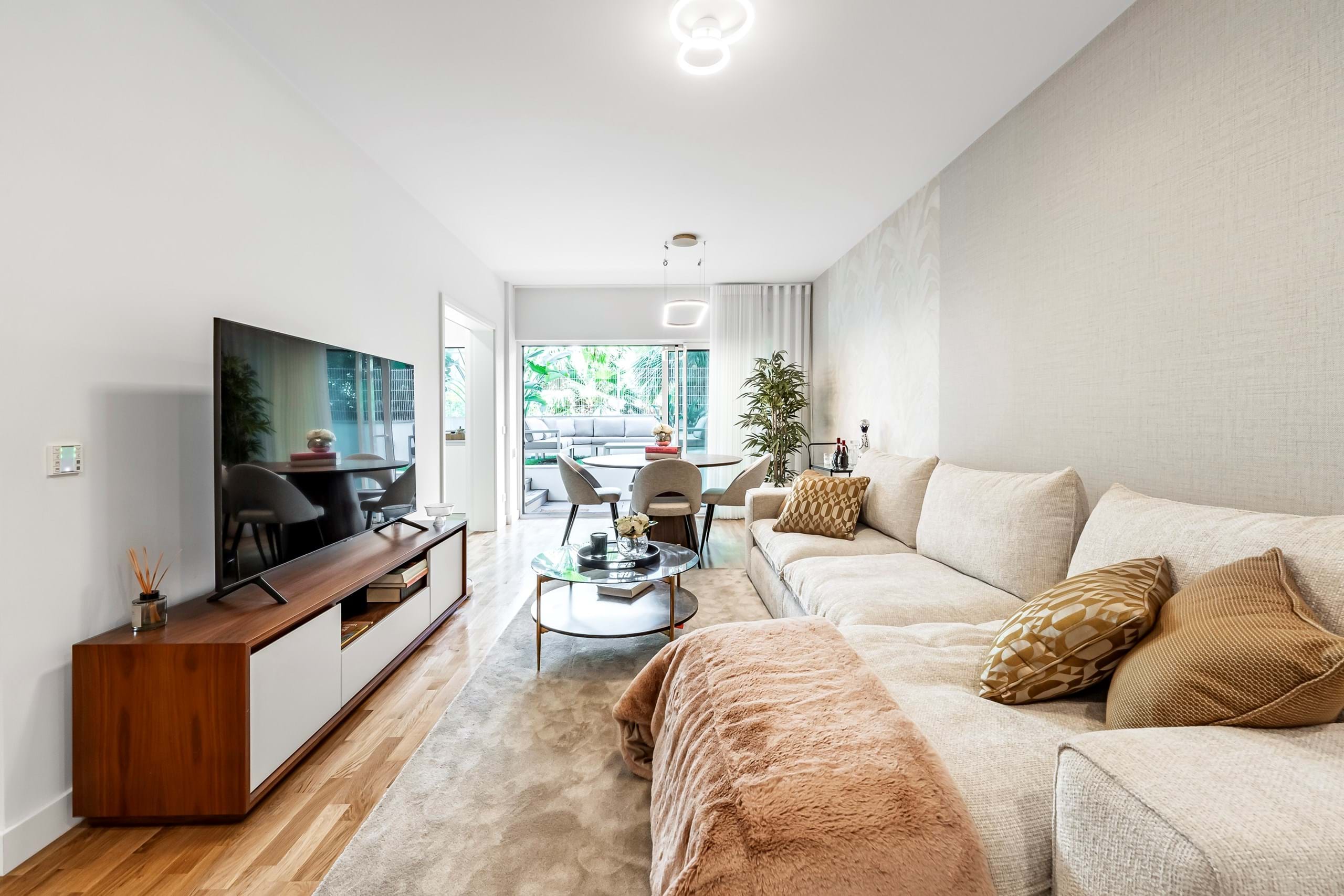 Lisboa, Lisbon, 1200-109, PT, 2 Bedrooms Bedrooms, ,3 BathroomsBathrooms,Residential,For Sale,1838032