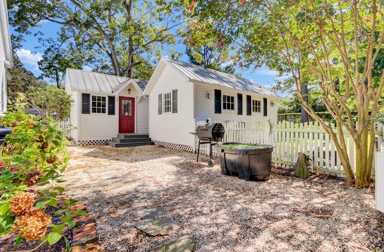 Summerville, South Carolina, 29483, United States, 3 Bedrooms Bedrooms, ,2 BathroomsBathrooms,Residential,For Sale,1938734
