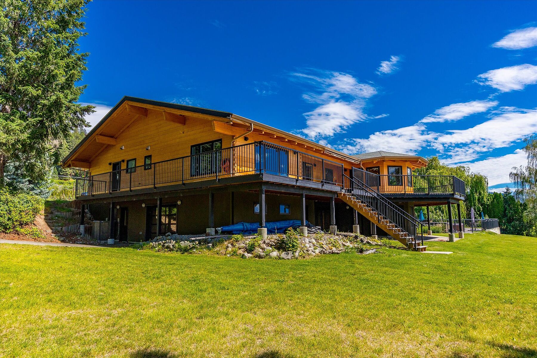  Multiple Homes on a Vineyard - 物件實景