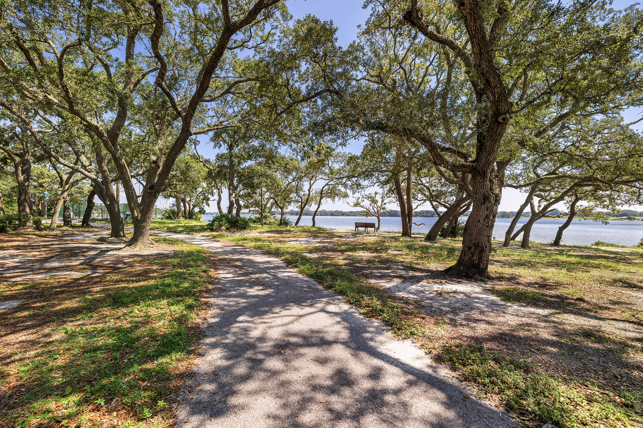  Brick Ranch in Navy Point - 物件實景