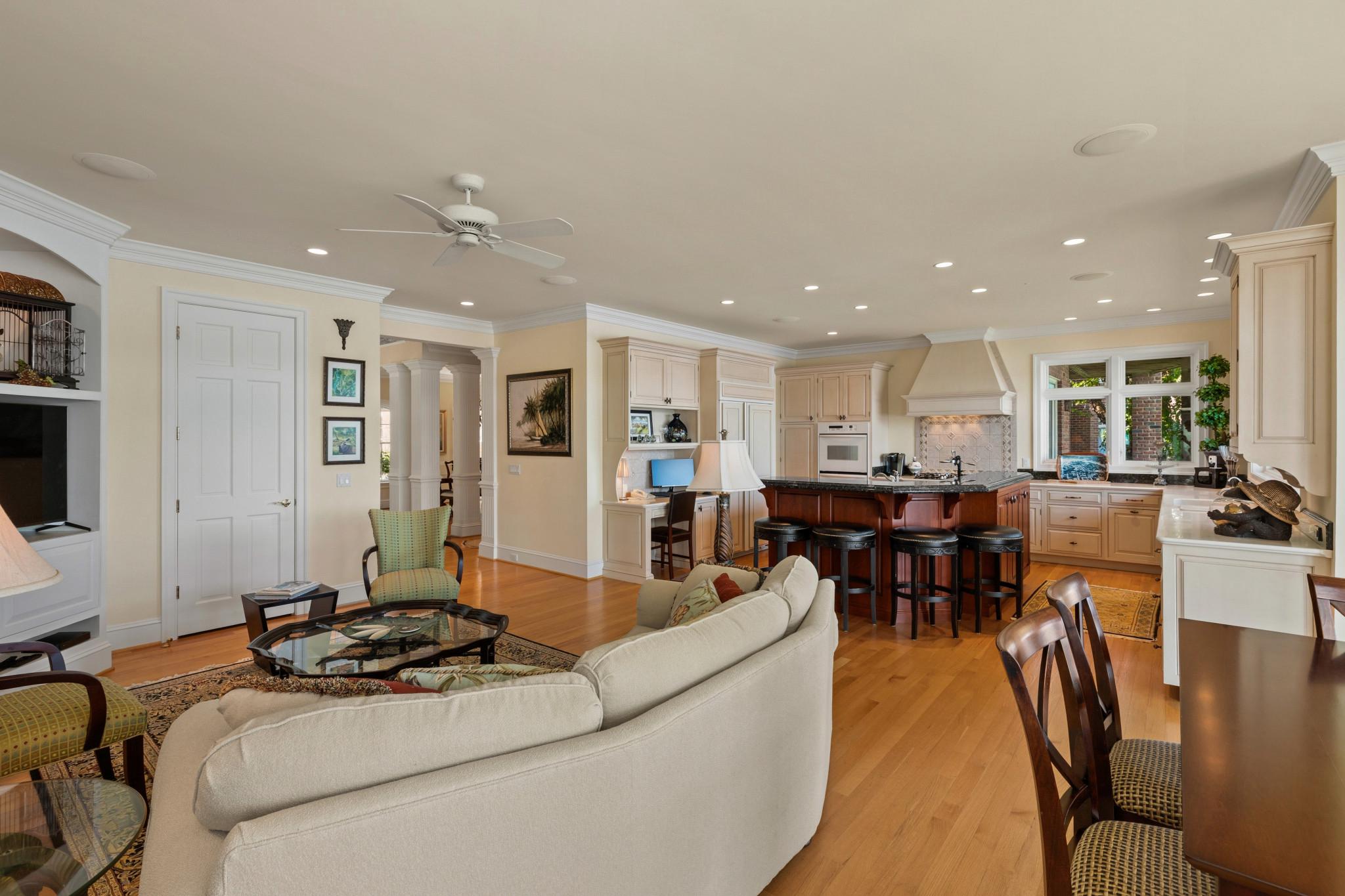  720 South River Landing Road, Edgewater, MD, 21037 - 物件實景