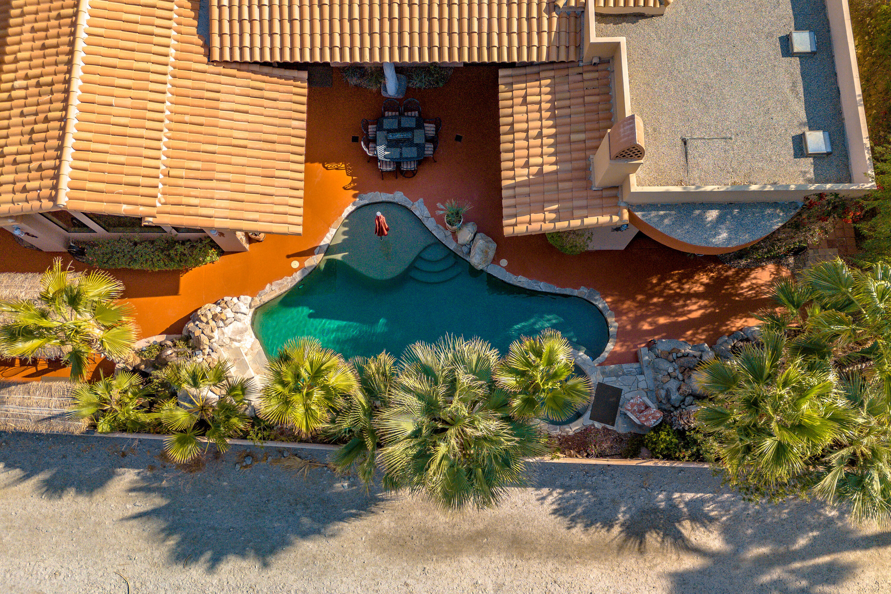 La Quinta, California, 92253, United States, 4 Bedrooms Bedrooms, ,4 BathroomsBathrooms,Residential,For Sale,1992034