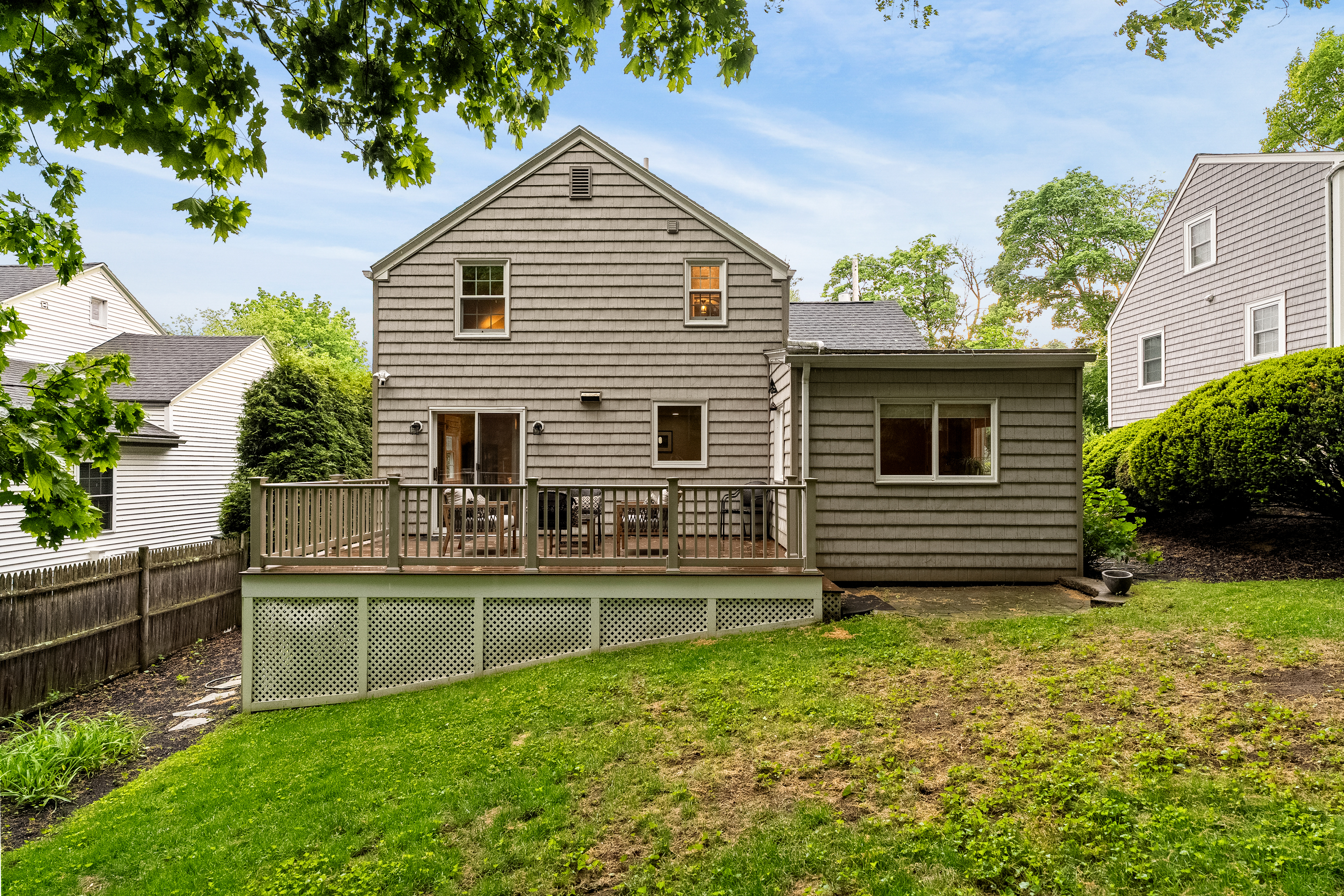  9 Roland Street, Medford, MA, 02155 - 物件實景